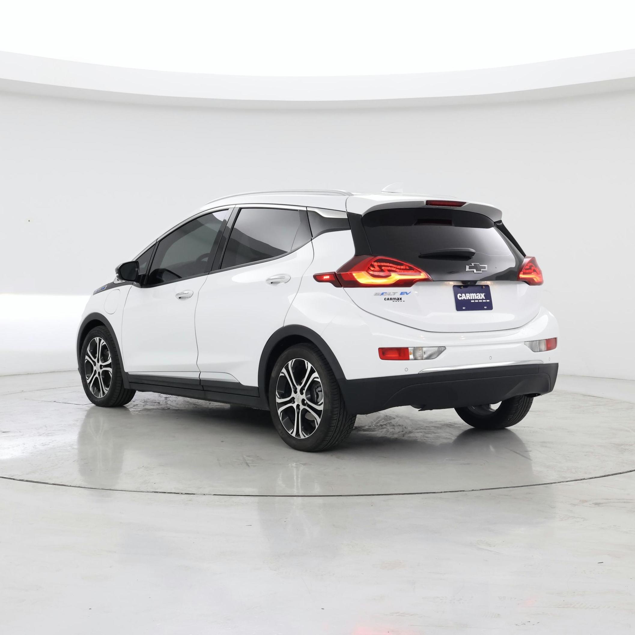 Thumbnail: 2021 Chevrolet Bolt EV - 2