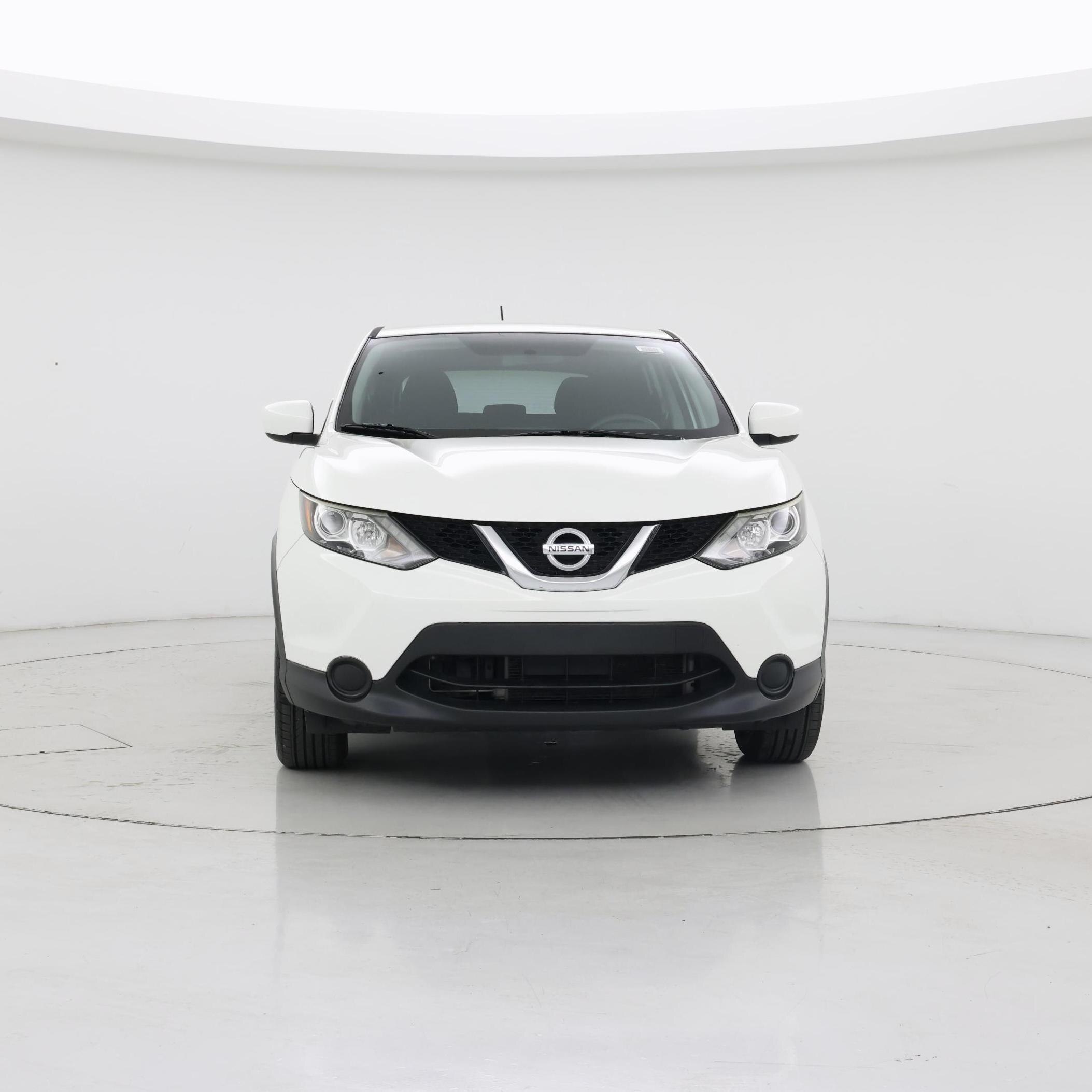 Thumbnail: 2017 Nissan Rogue Sport - 5