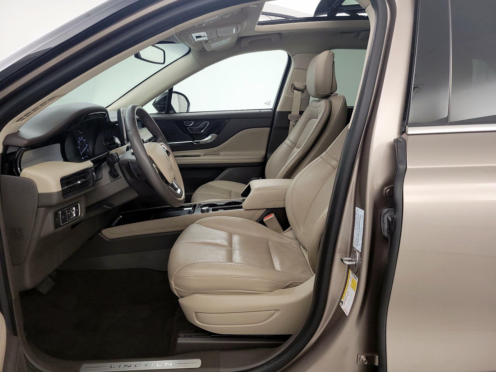 Thumbnail: 2020 Lincoln Corsair - 11