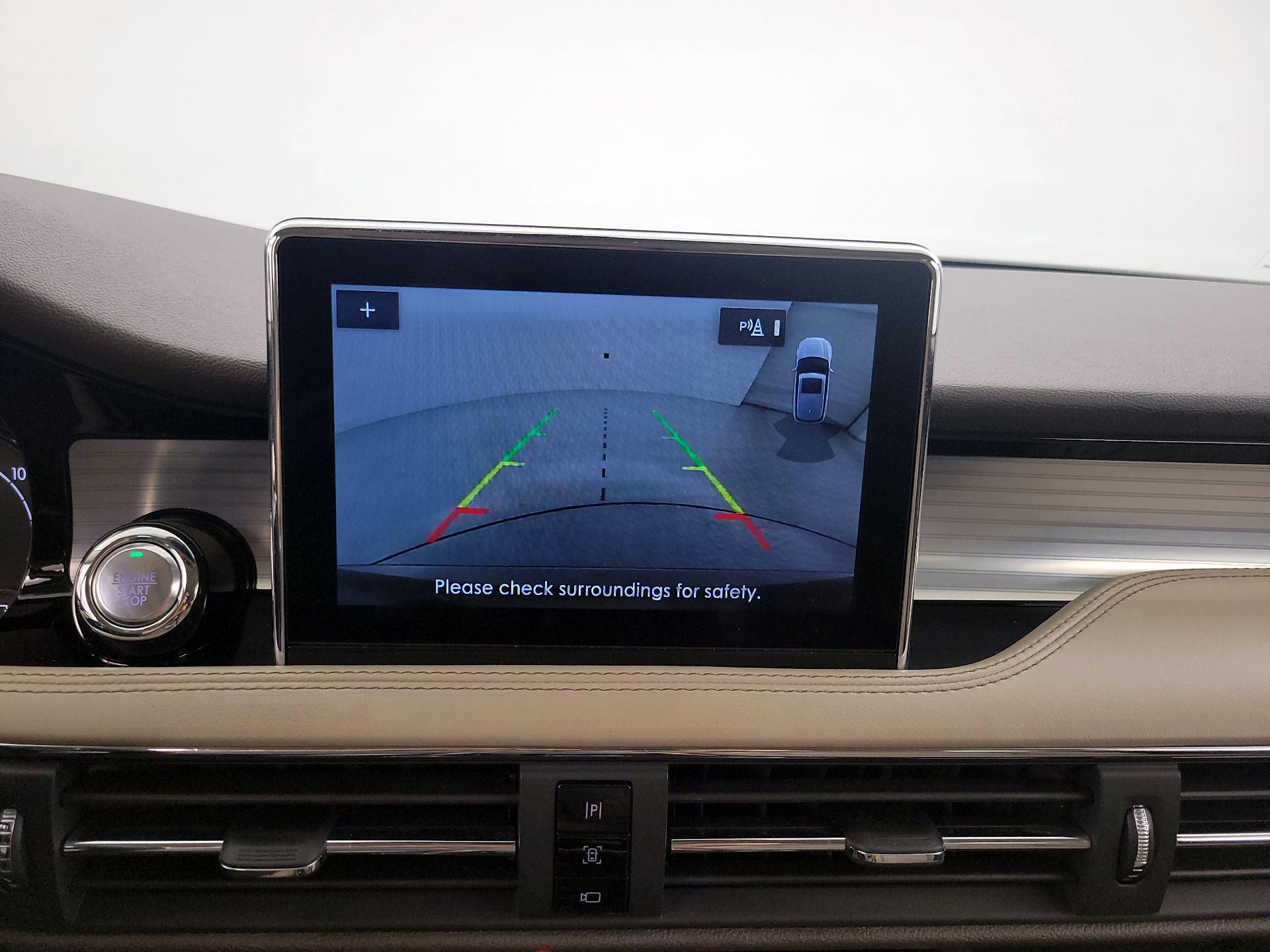 Thumbnail: 2020 Lincoln Corsair - 15