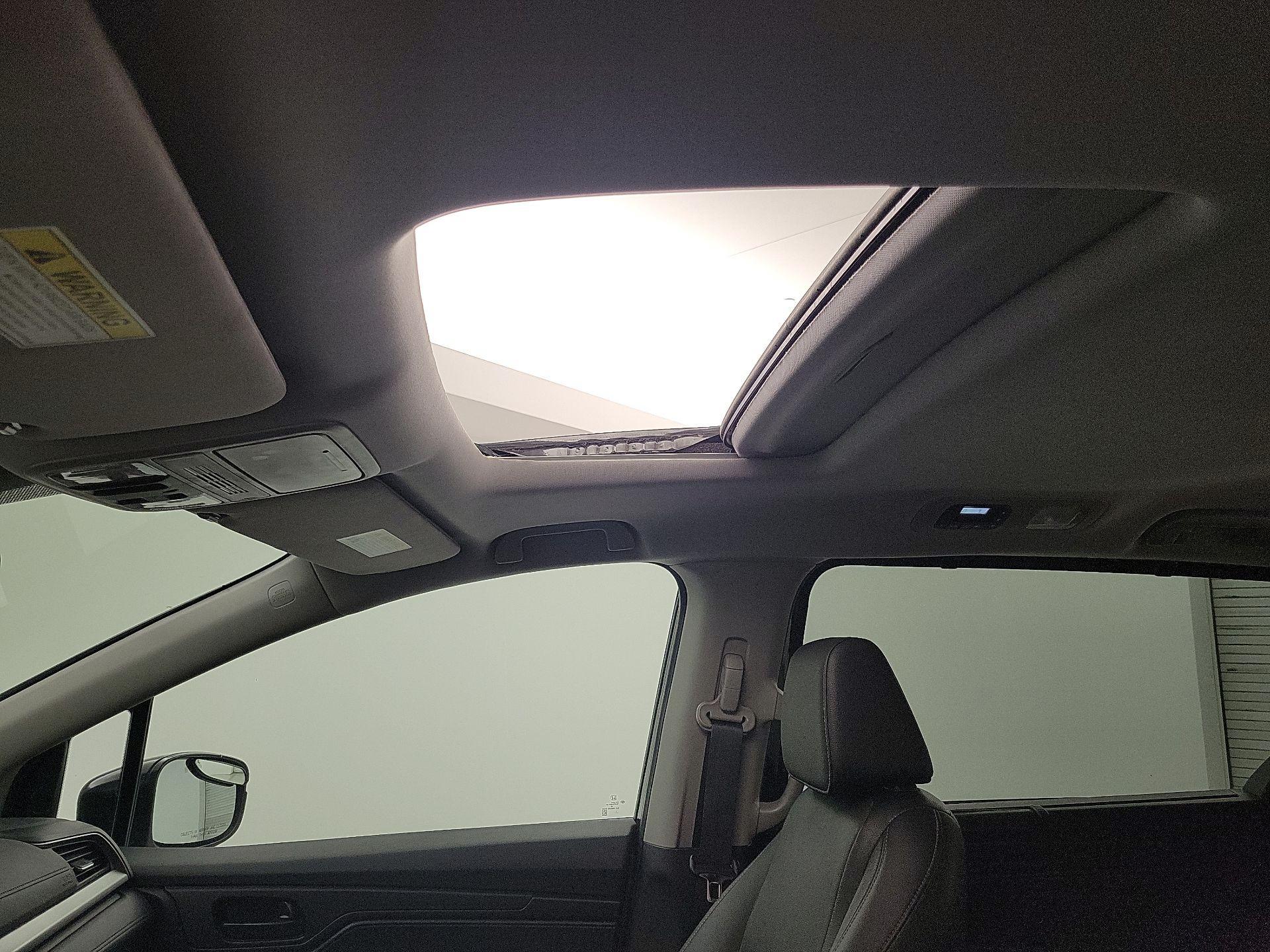 Thumbnail: 2022 Honda Odyssey - 19