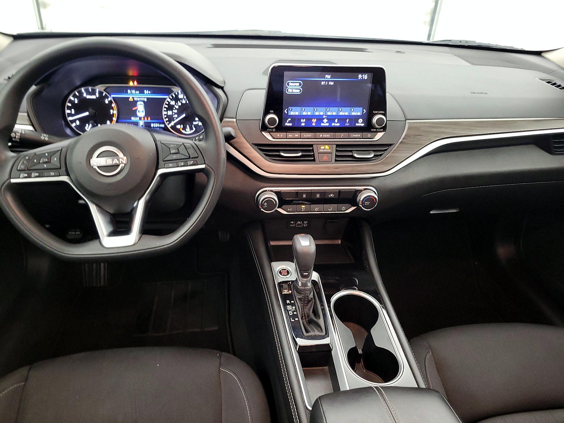 Thumbnail: 2023 Nissan Altima - 9