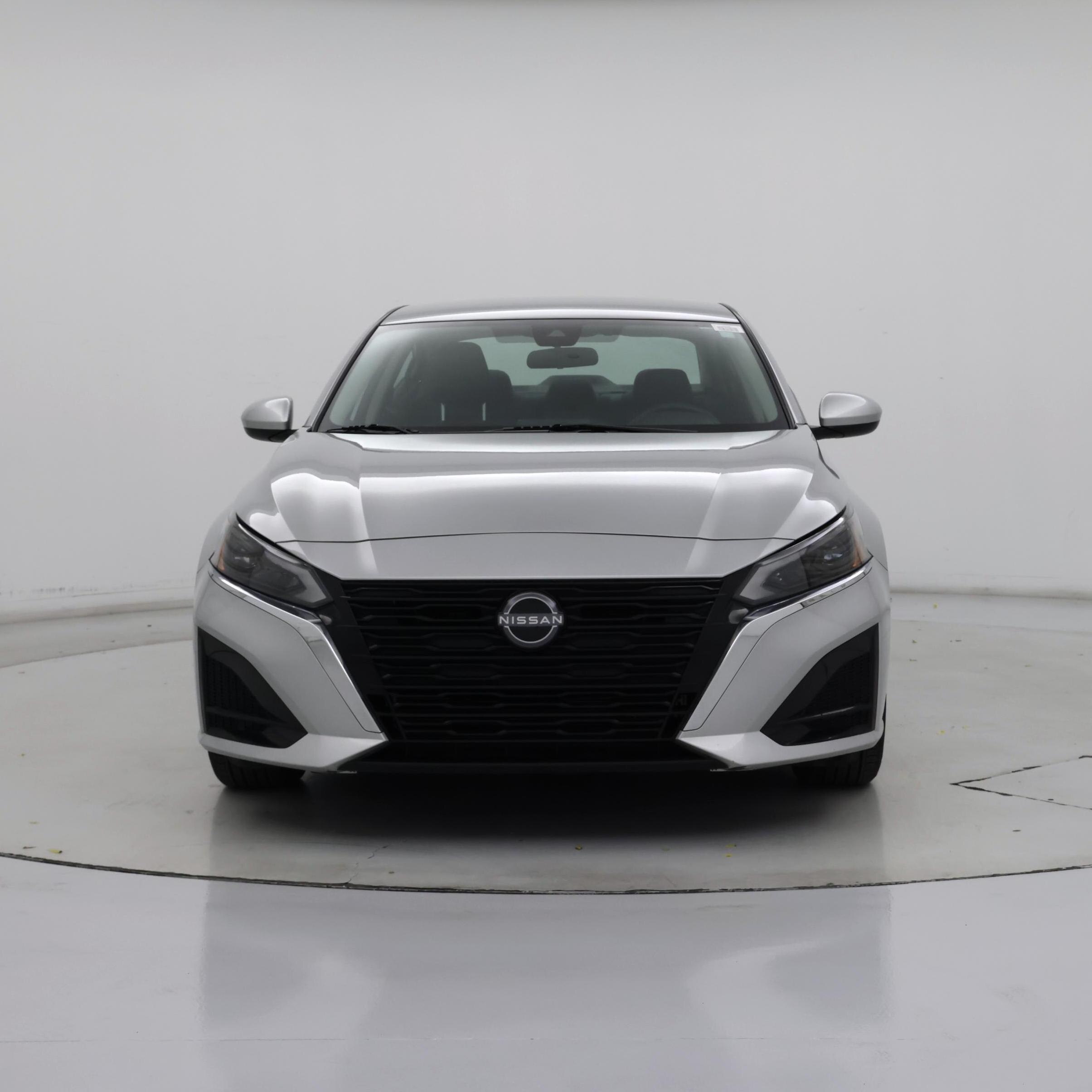 Thumbnail: 2023 Nissan Altima - 5