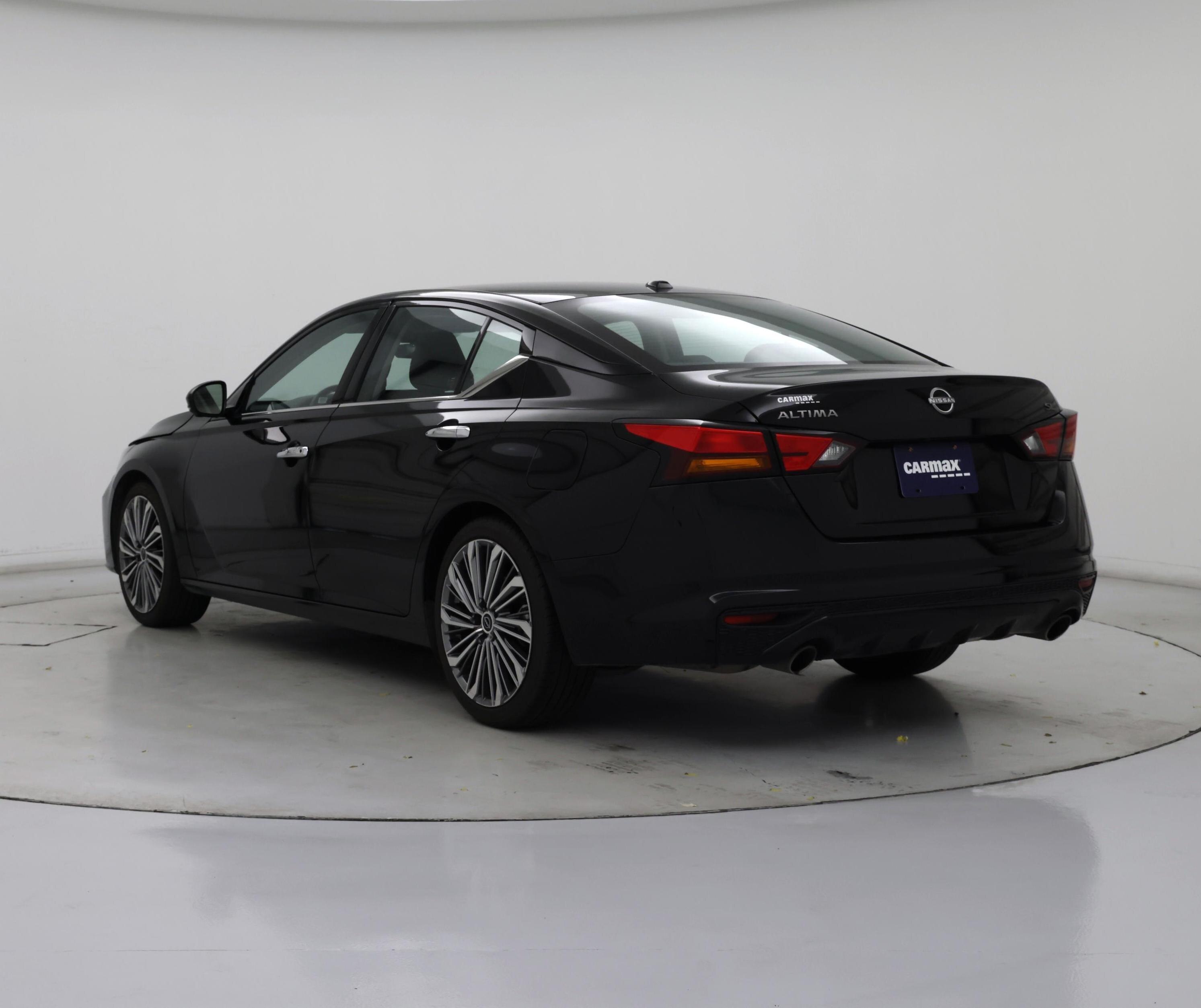 Thumbnail: 2023 Nissan Altima - 2