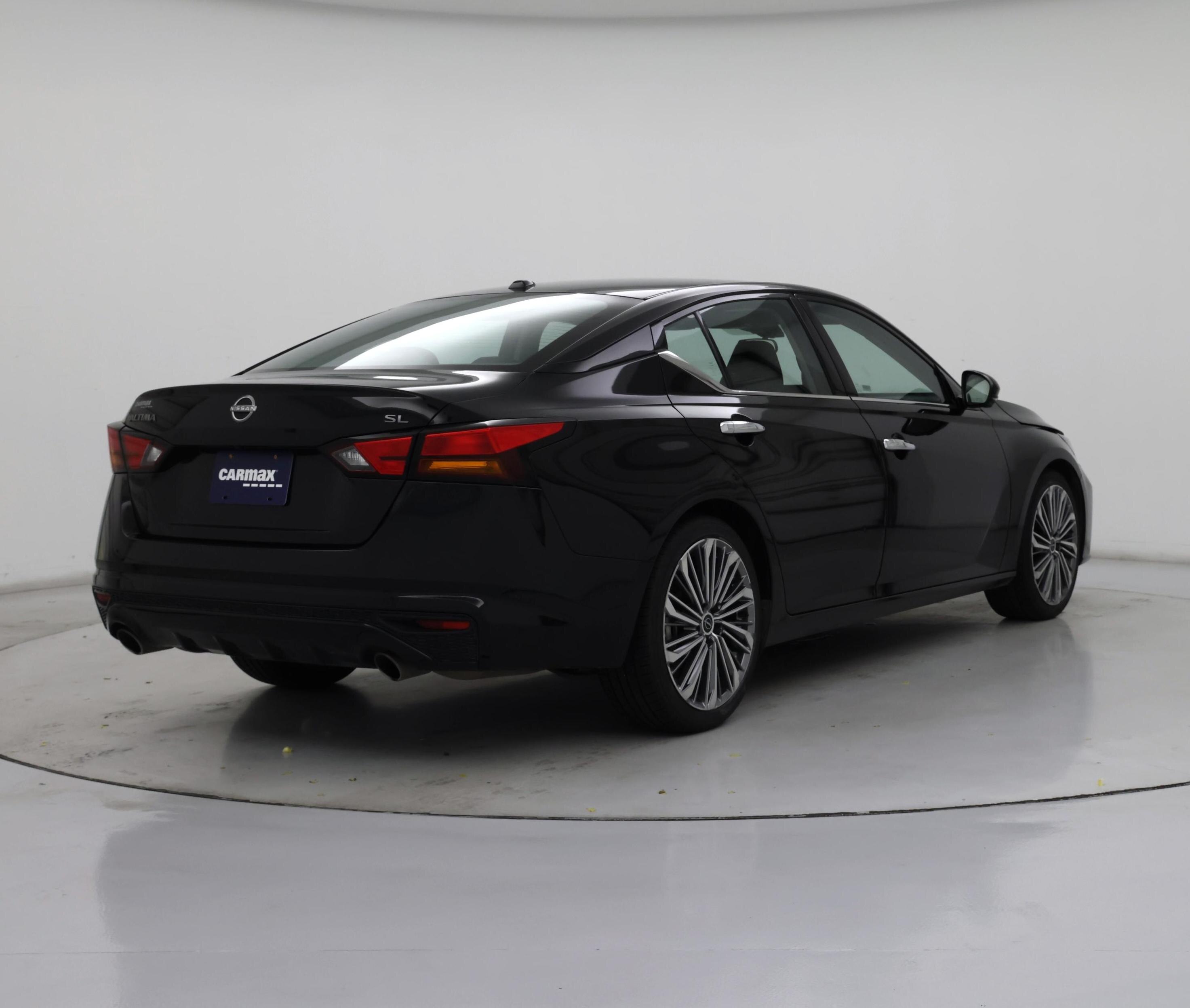 Thumbnail: 2023 Nissan Altima - 8