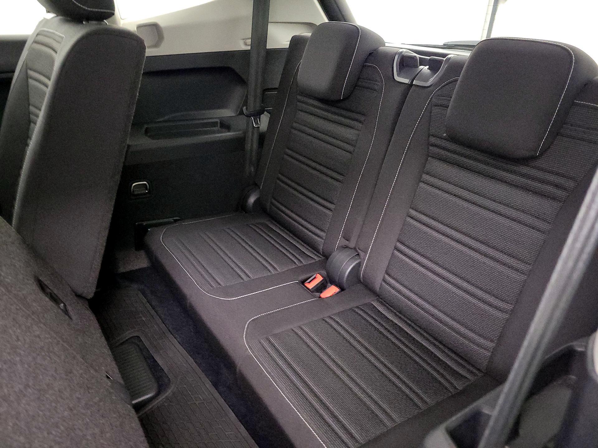 Thumbnail: 2022 Volkswagen Tiguan - 20