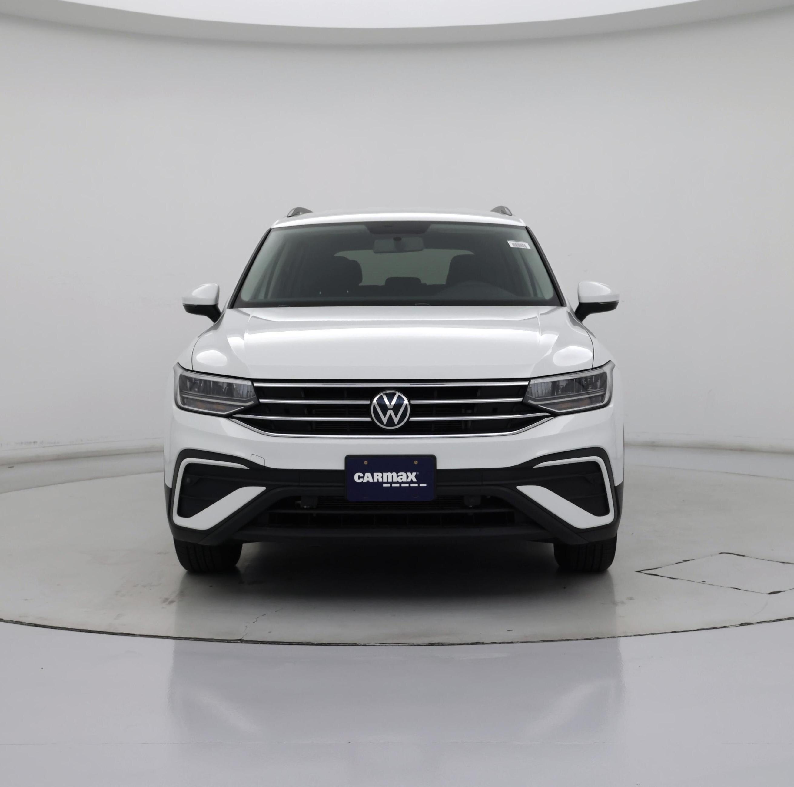 Thumbnail: 2022 Volkswagen Tiguan - 5