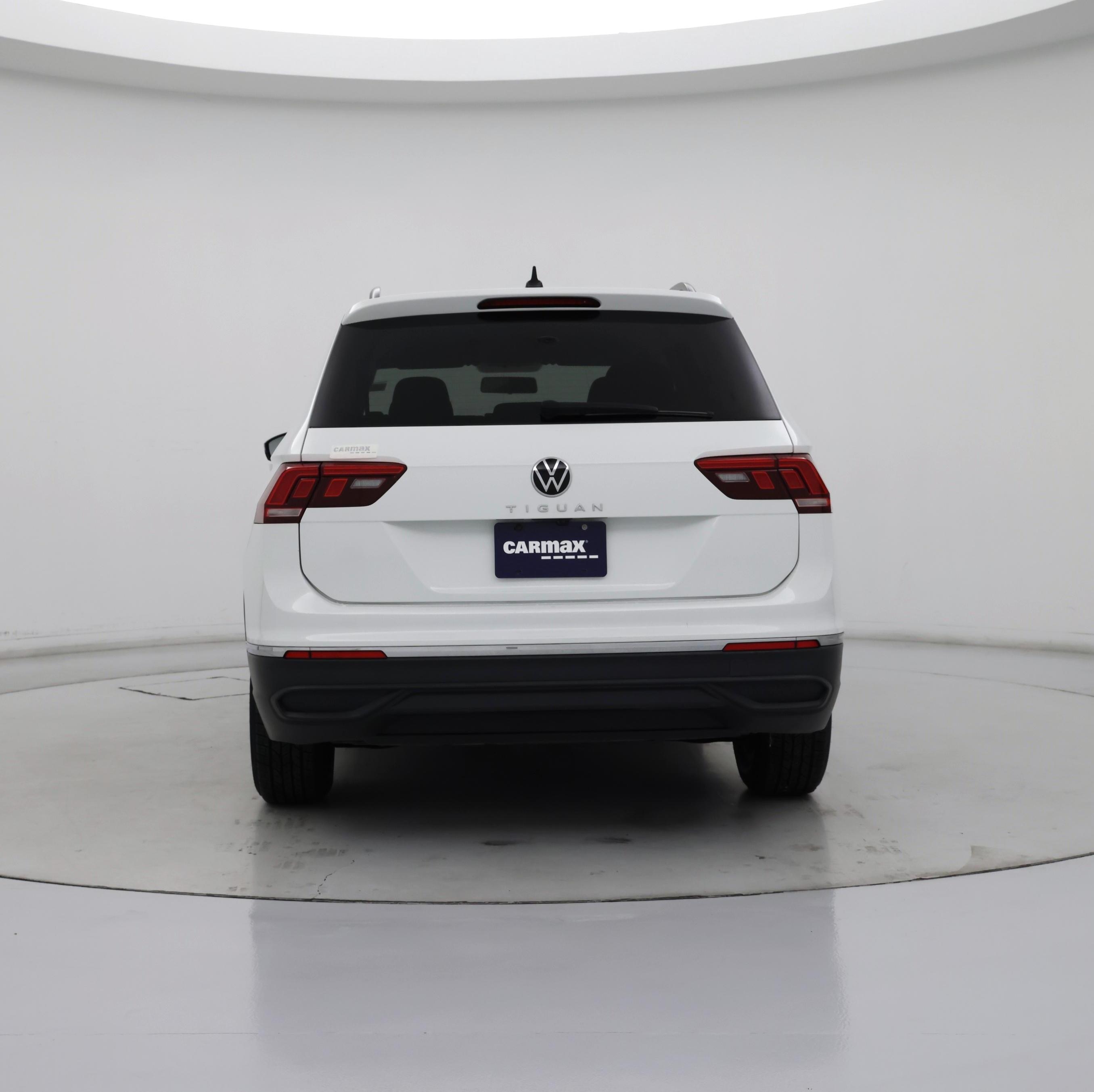 Thumbnail: 2022 Volkswagen Tiguan - 6