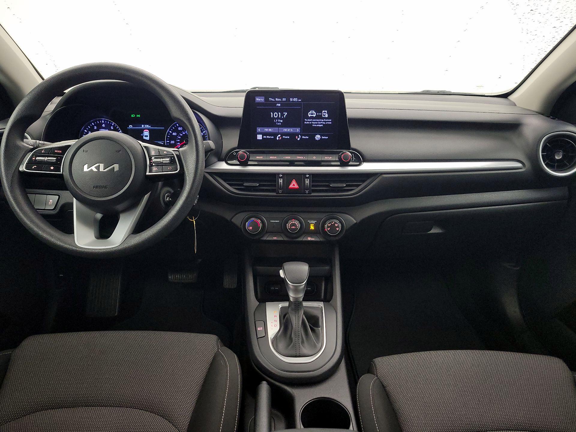 Thumbnail: 2023 Kia Forte - 9