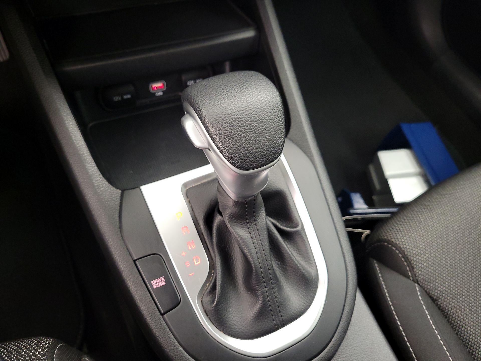 Thumbnail: 2023 Kia Forte - 17