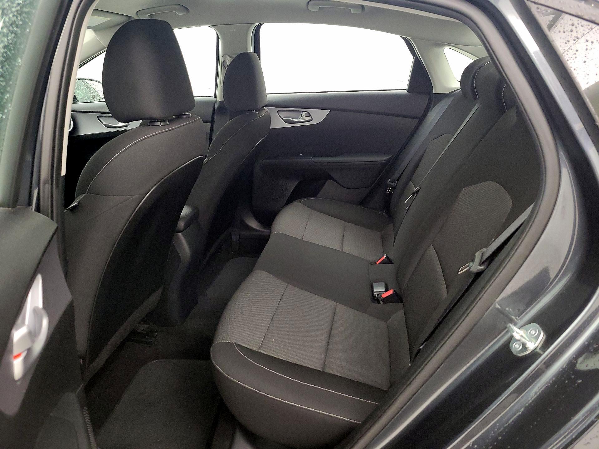 Thumbnail: 2023 Kia Forte - 19