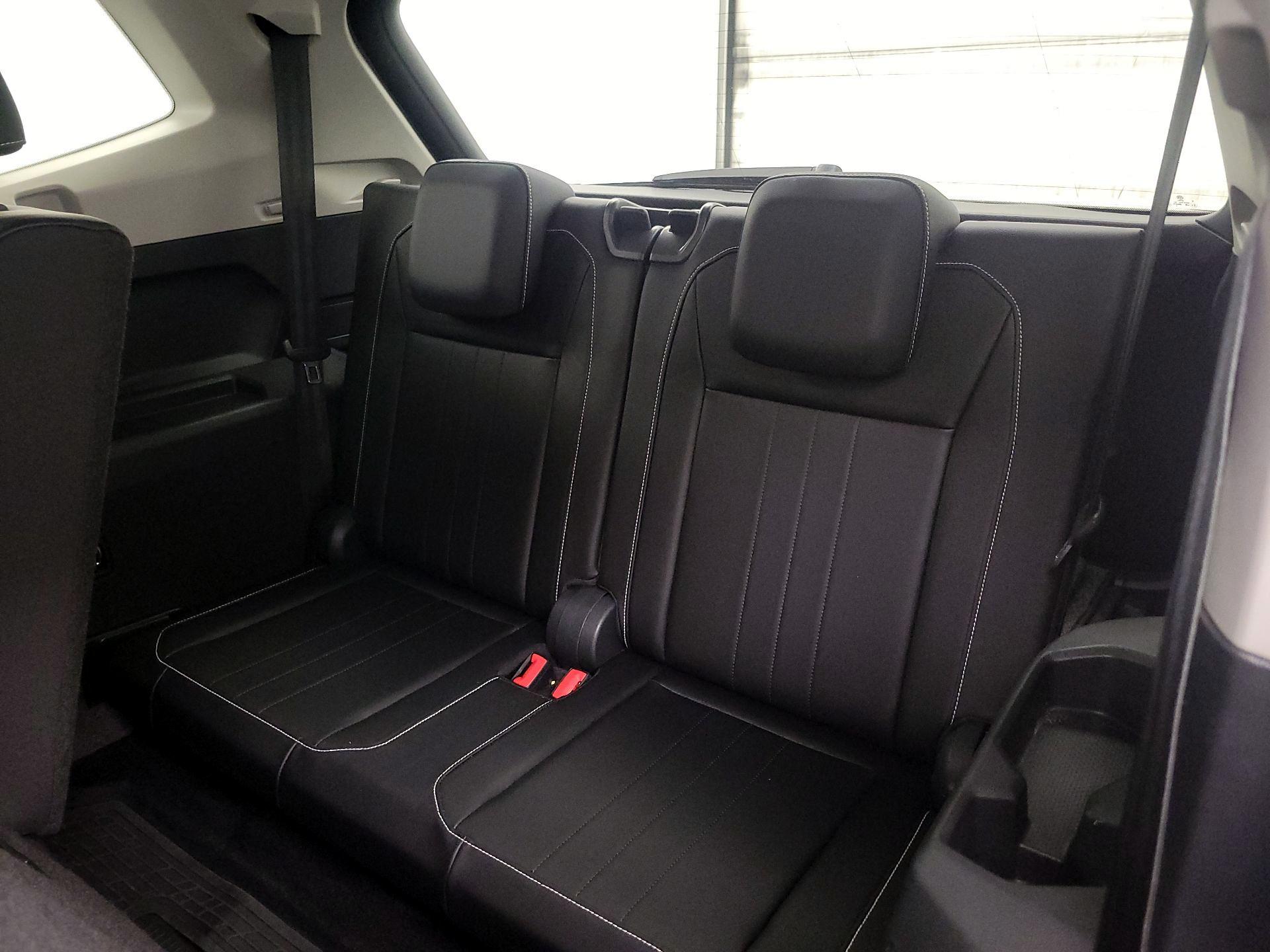 Thumbnail: 2022 Volkswagen Tiguan - 20