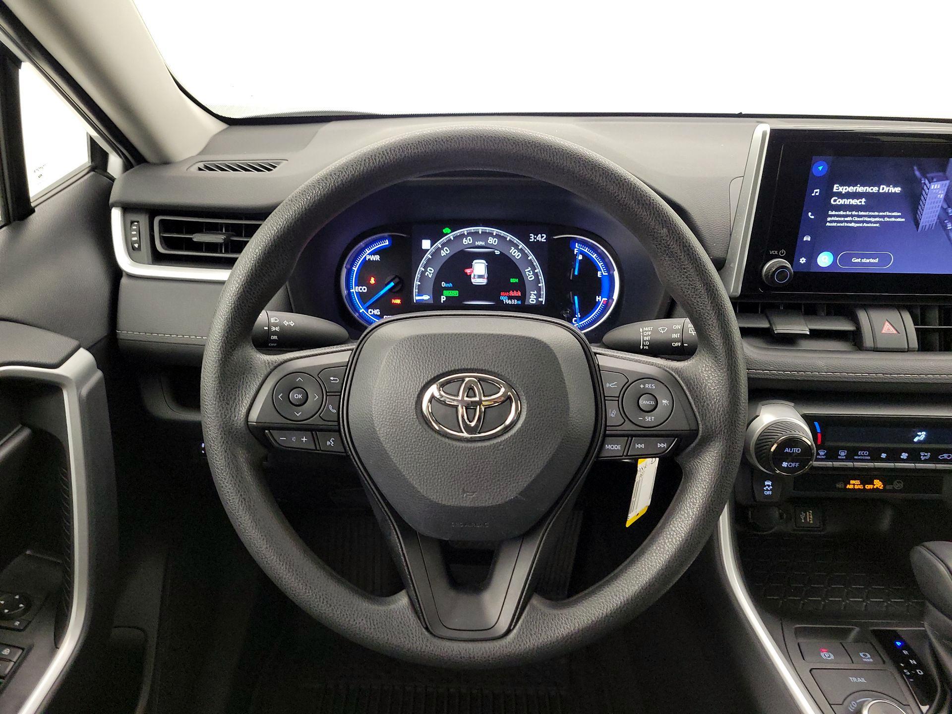 Thumbnail: 2023 Toyota RAV4 - 10