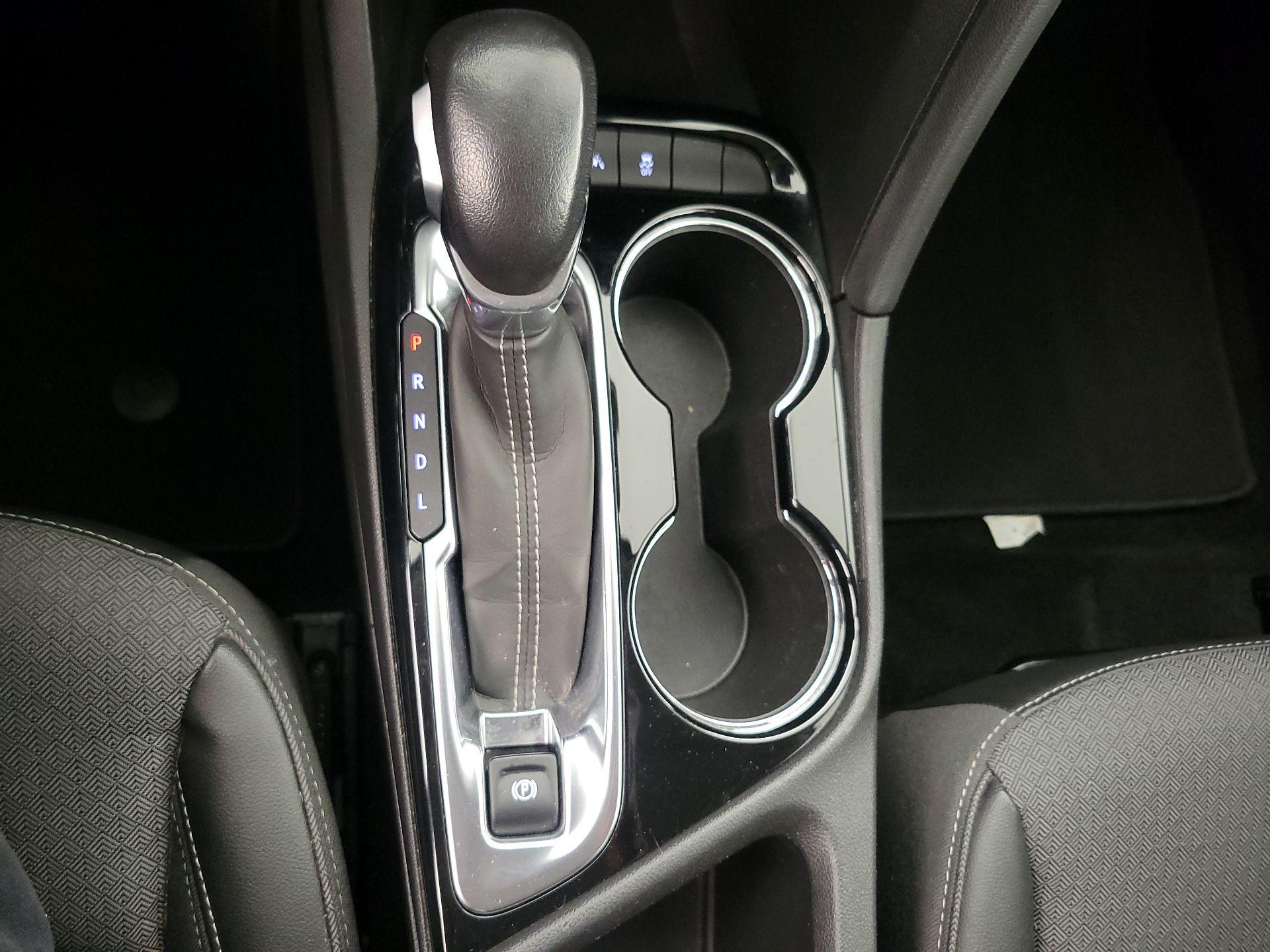 Thumbnail: 2022 Buick Encore GX - 17