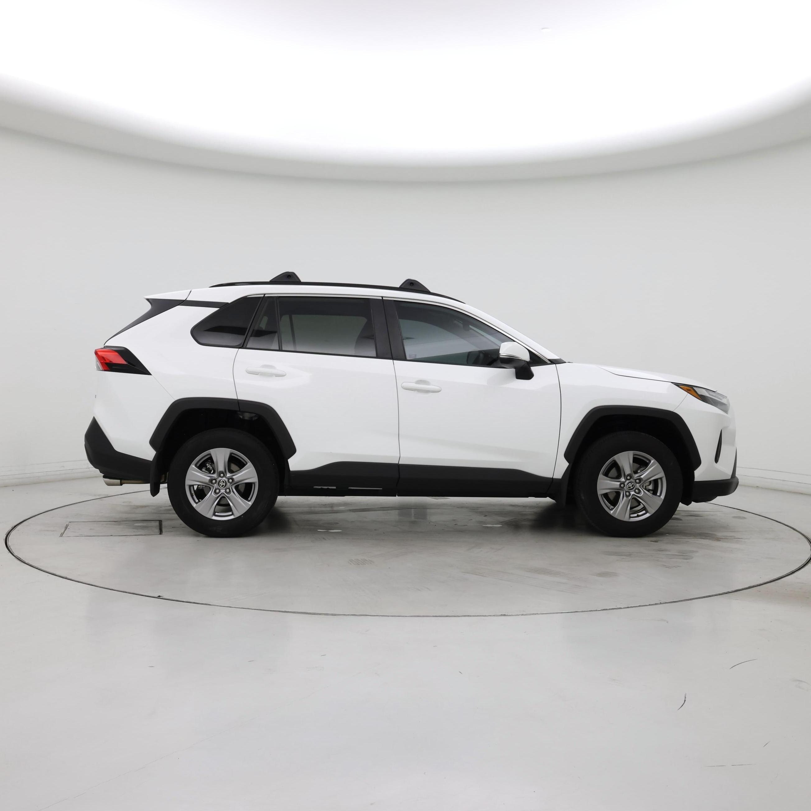 Thumbnail: 2024 Toyota RAV4 - 7