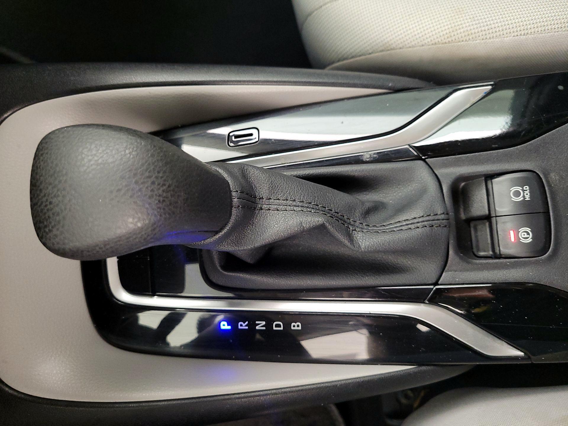 Thumbnail: 2020 Toyota Corolla - 17