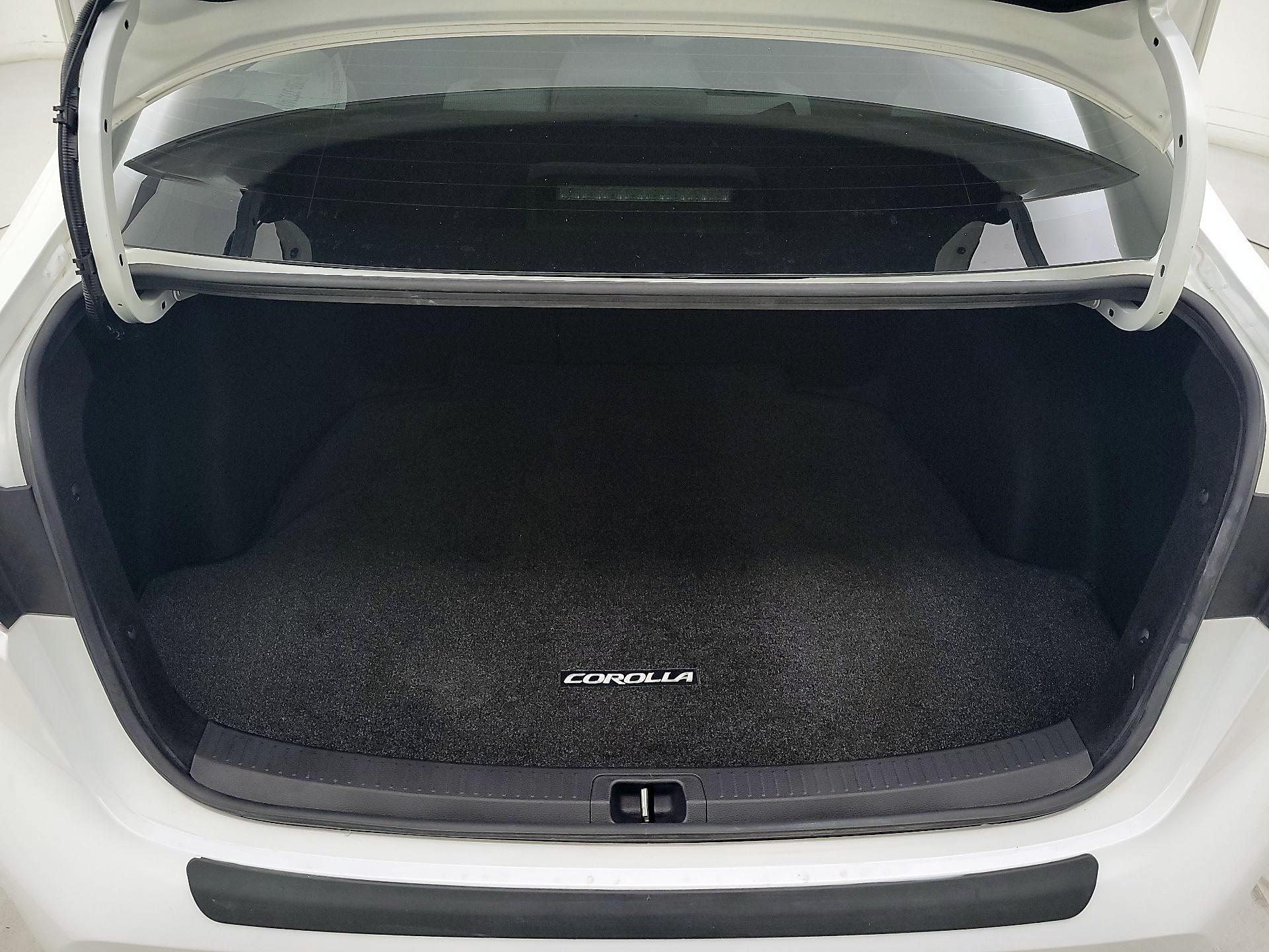 Thumbnail: 2020 Toyota Corolla - 20