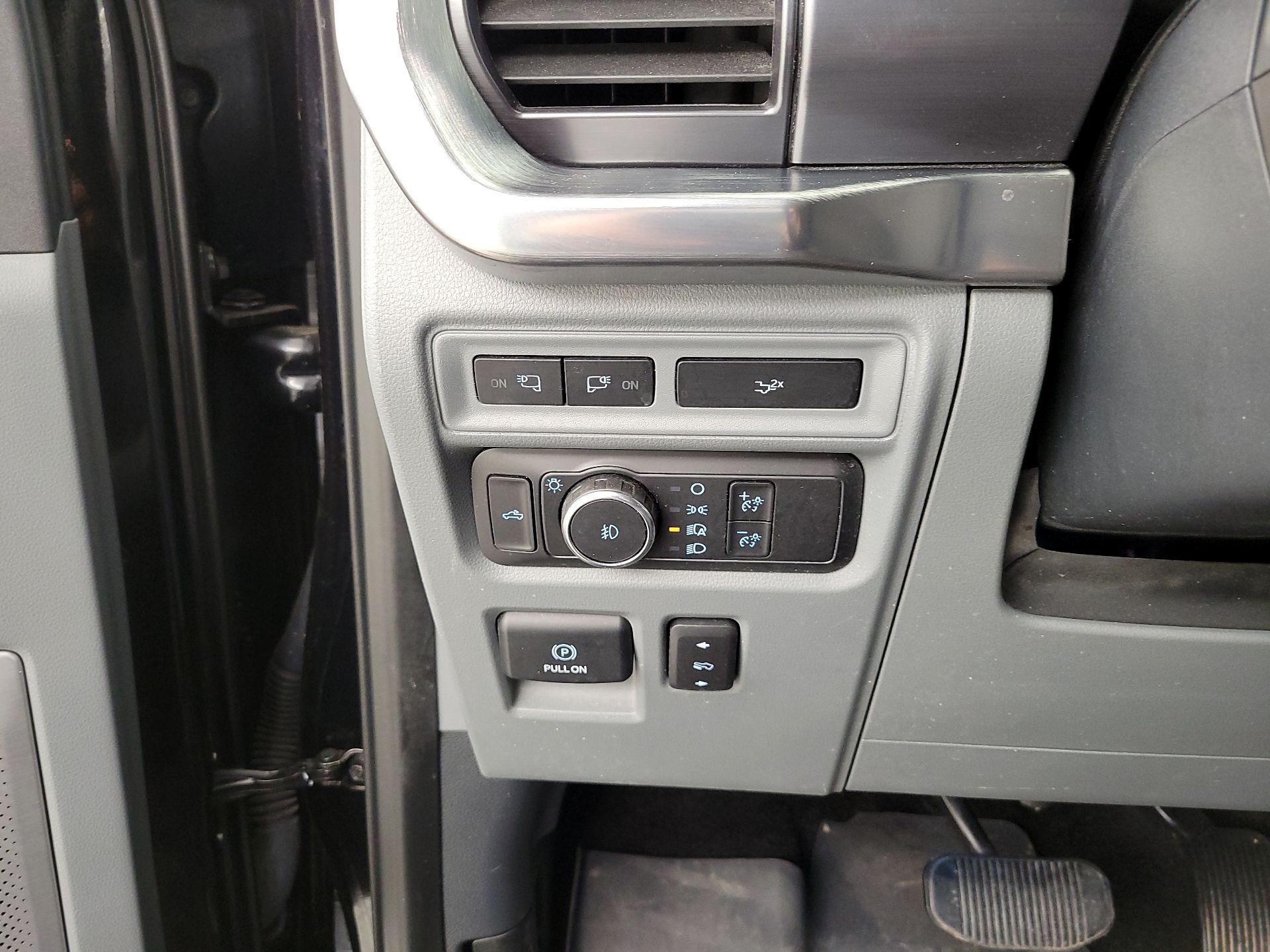 Thumbnail: 2022 Ford F-150 - 13