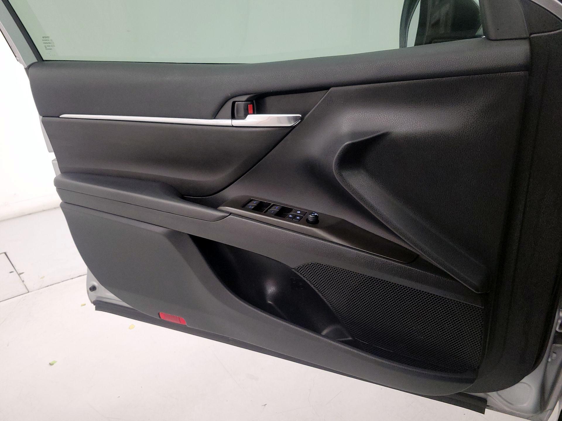 Thumbnail: 2023 Toyota Camry - 12