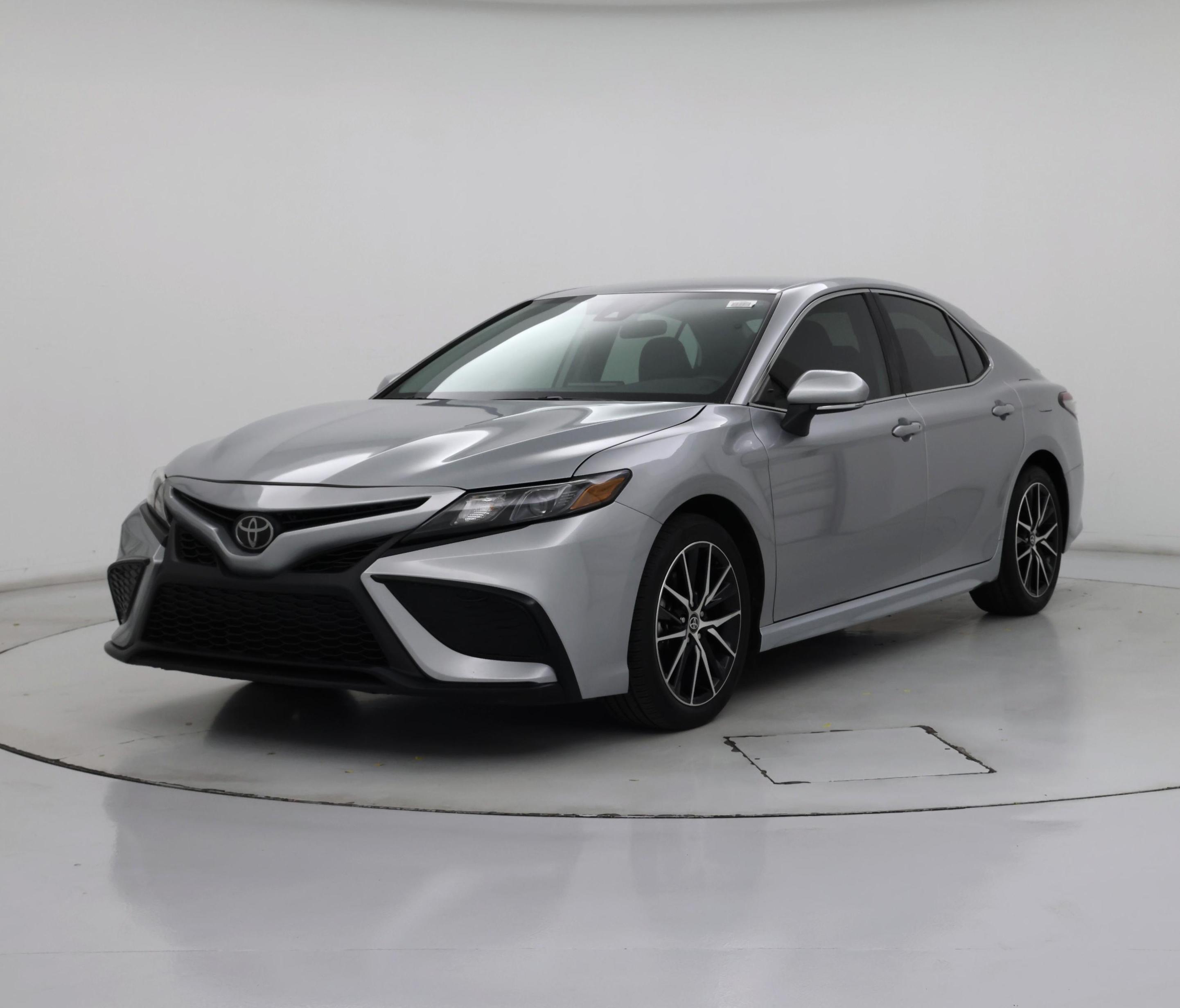 Thumbnail: 2023 Toyota Camry - 4