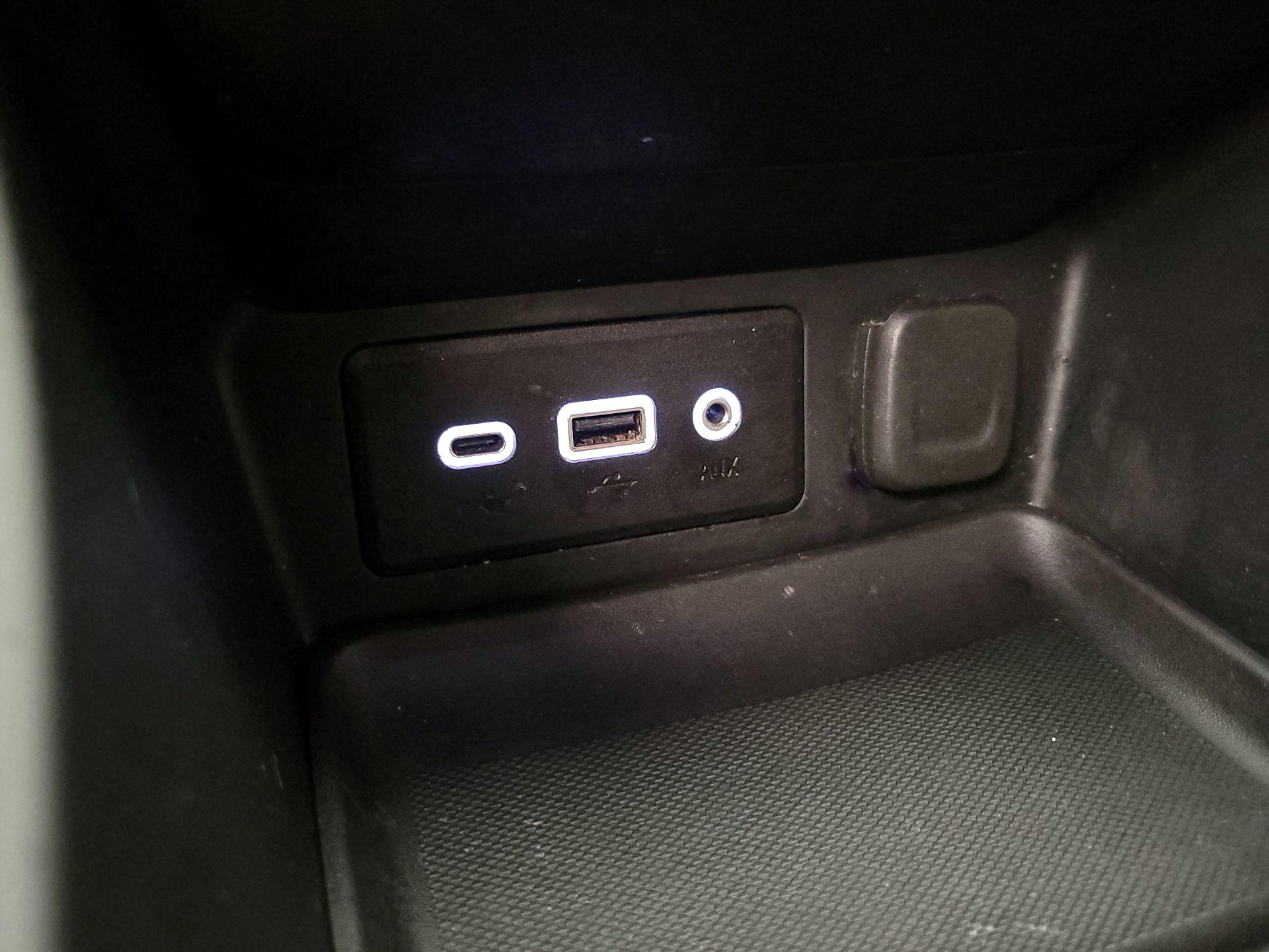 Thumbnail: 2022 GMC Terrain - 18