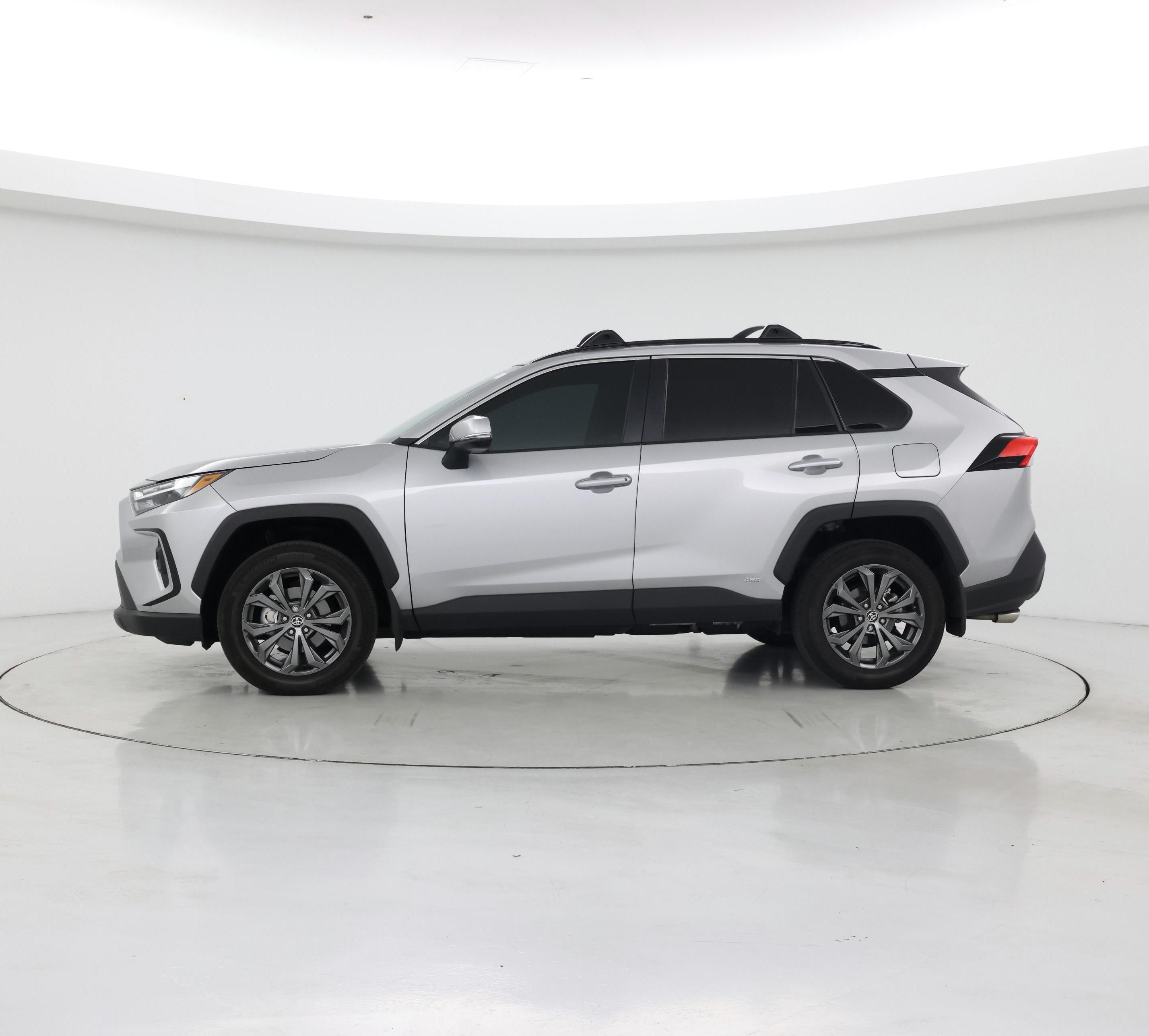 Thumbnail: 2024 Toyota RAV4 - 3