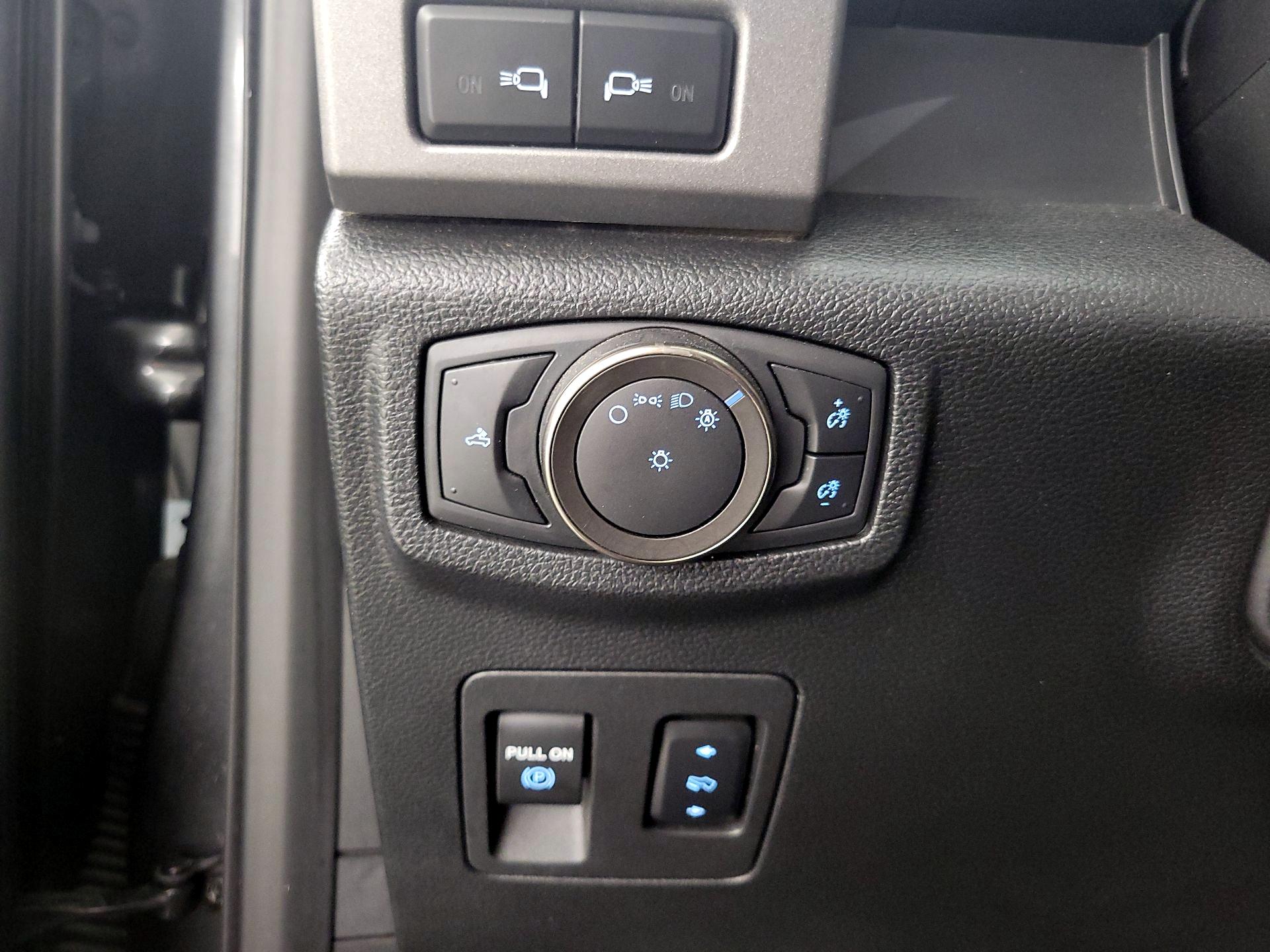 Thumbnail: 2020 Ford F-150 - 13