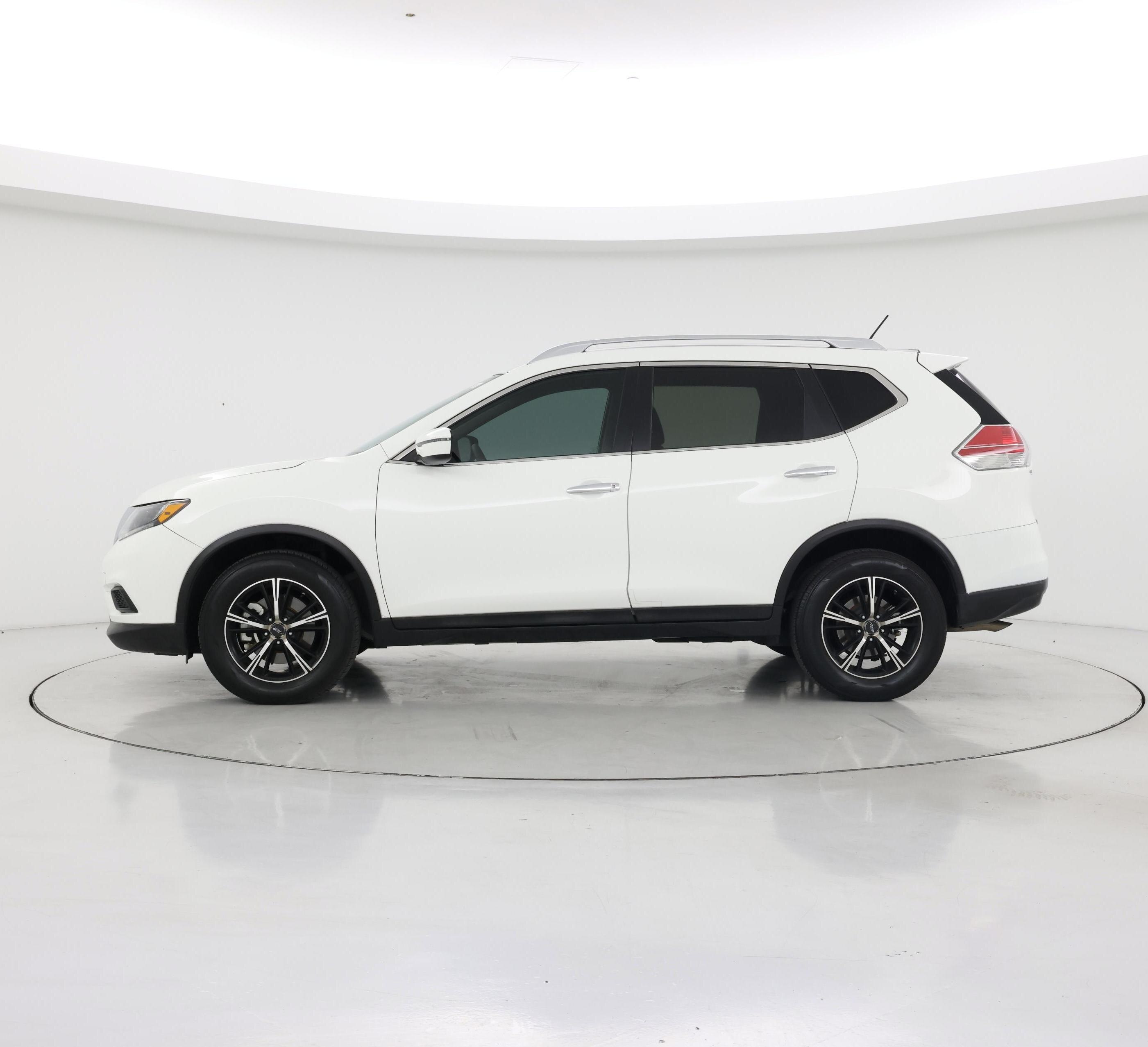 Thumbnail: 2016 Nissan Rogue - 3