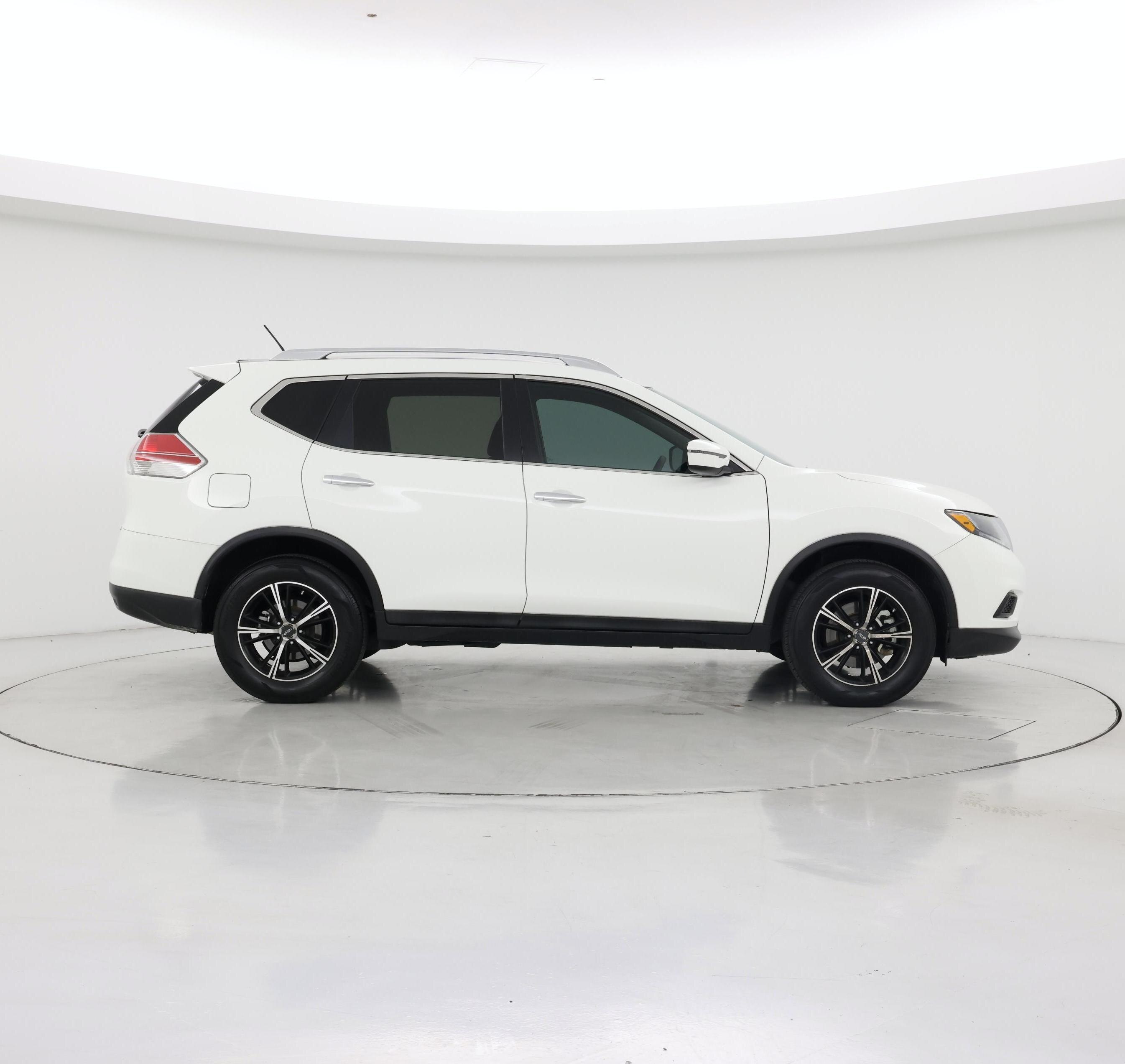 Thumbnail: 2016 Nissan Rogue - 7