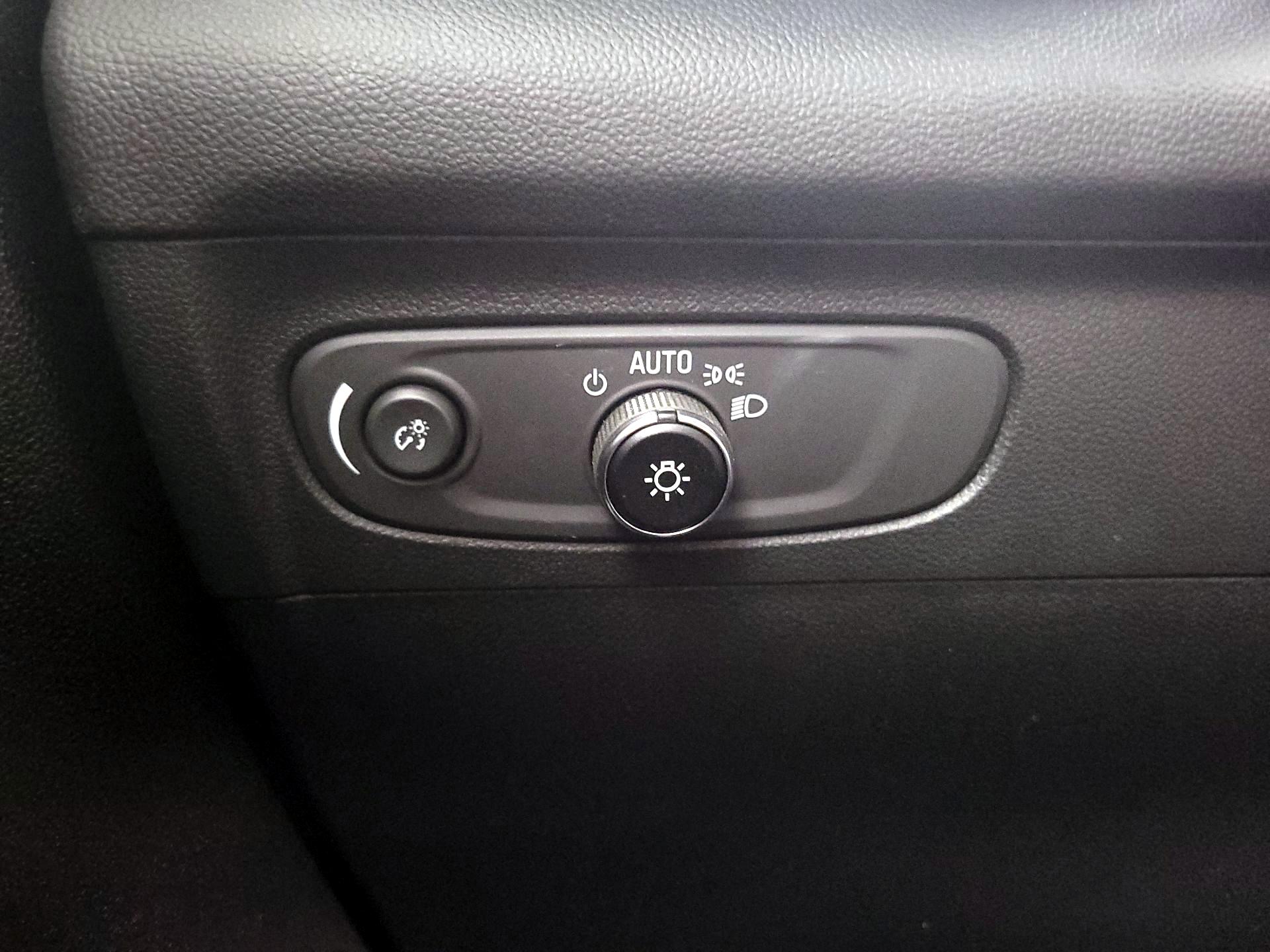 Thumbnail: 2023 Buick Envision - 13