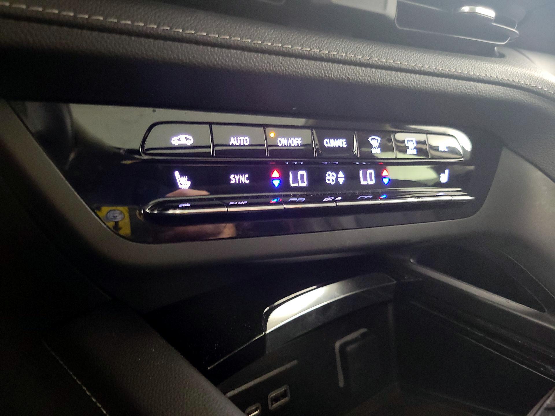 Thumbnail: 2023 Buick Envision - 16