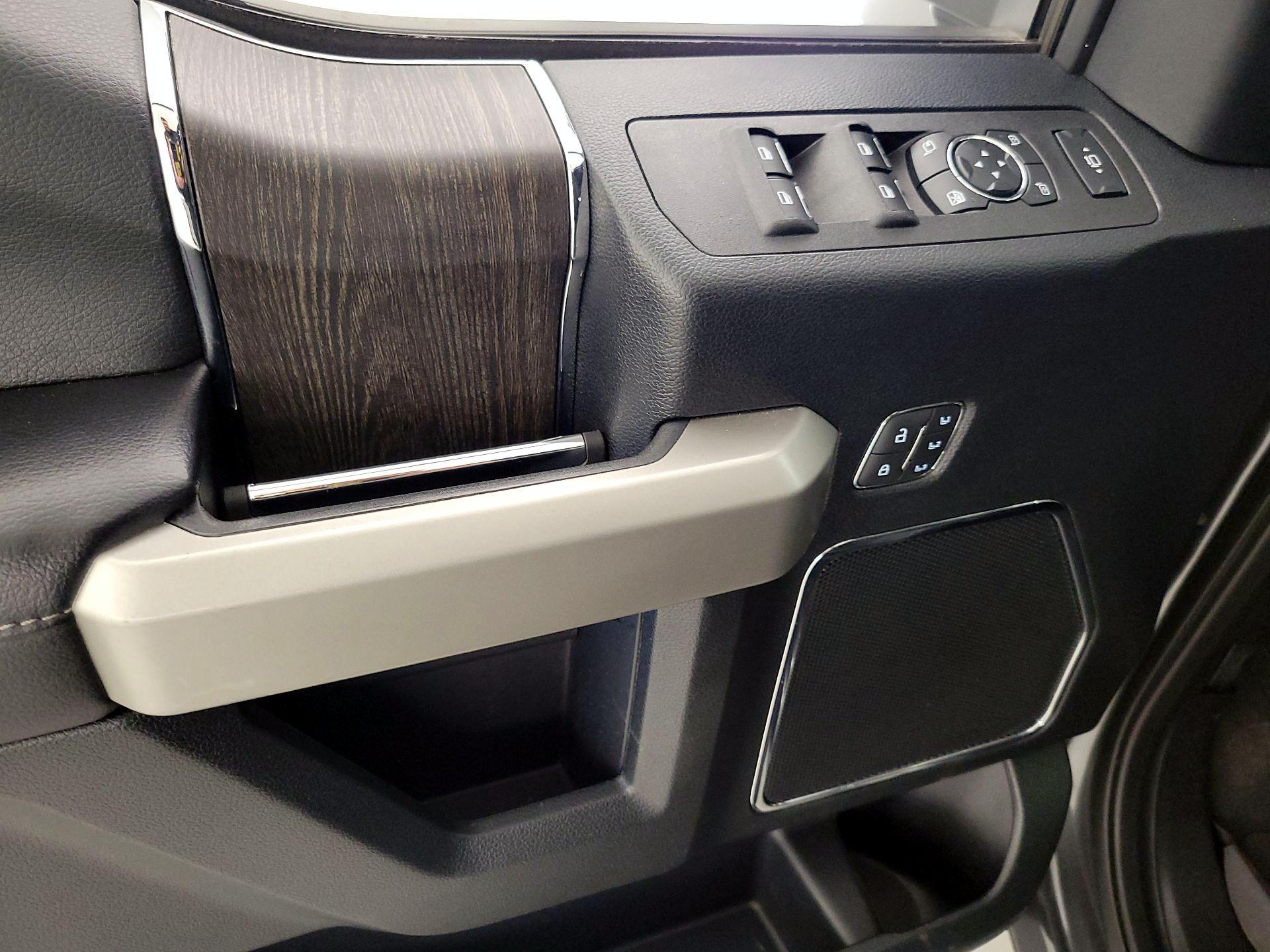 Thumbnail: 2020 Ford F-350 - 12