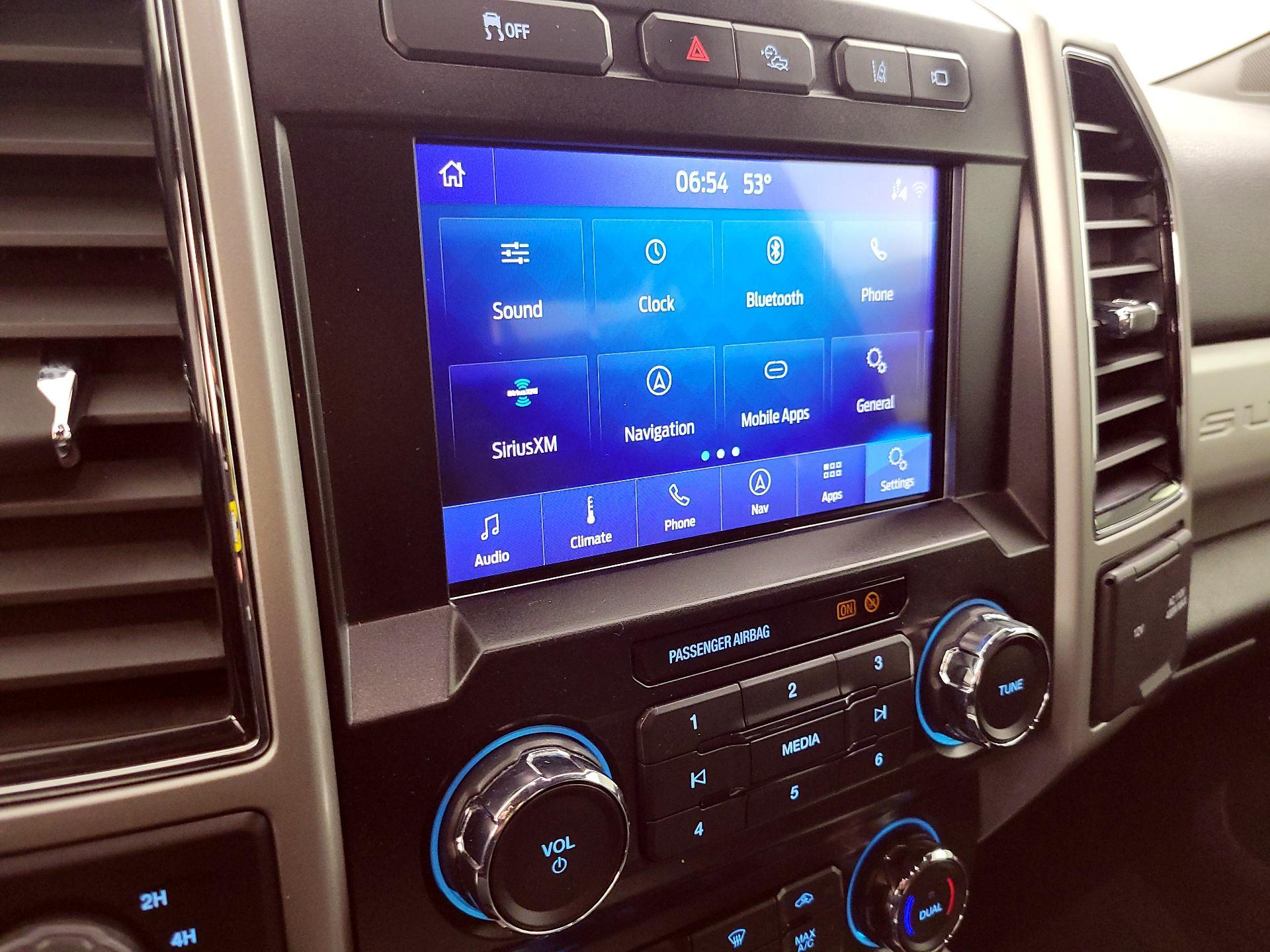 Thumbnail: 2020 Ford F-350 - 16