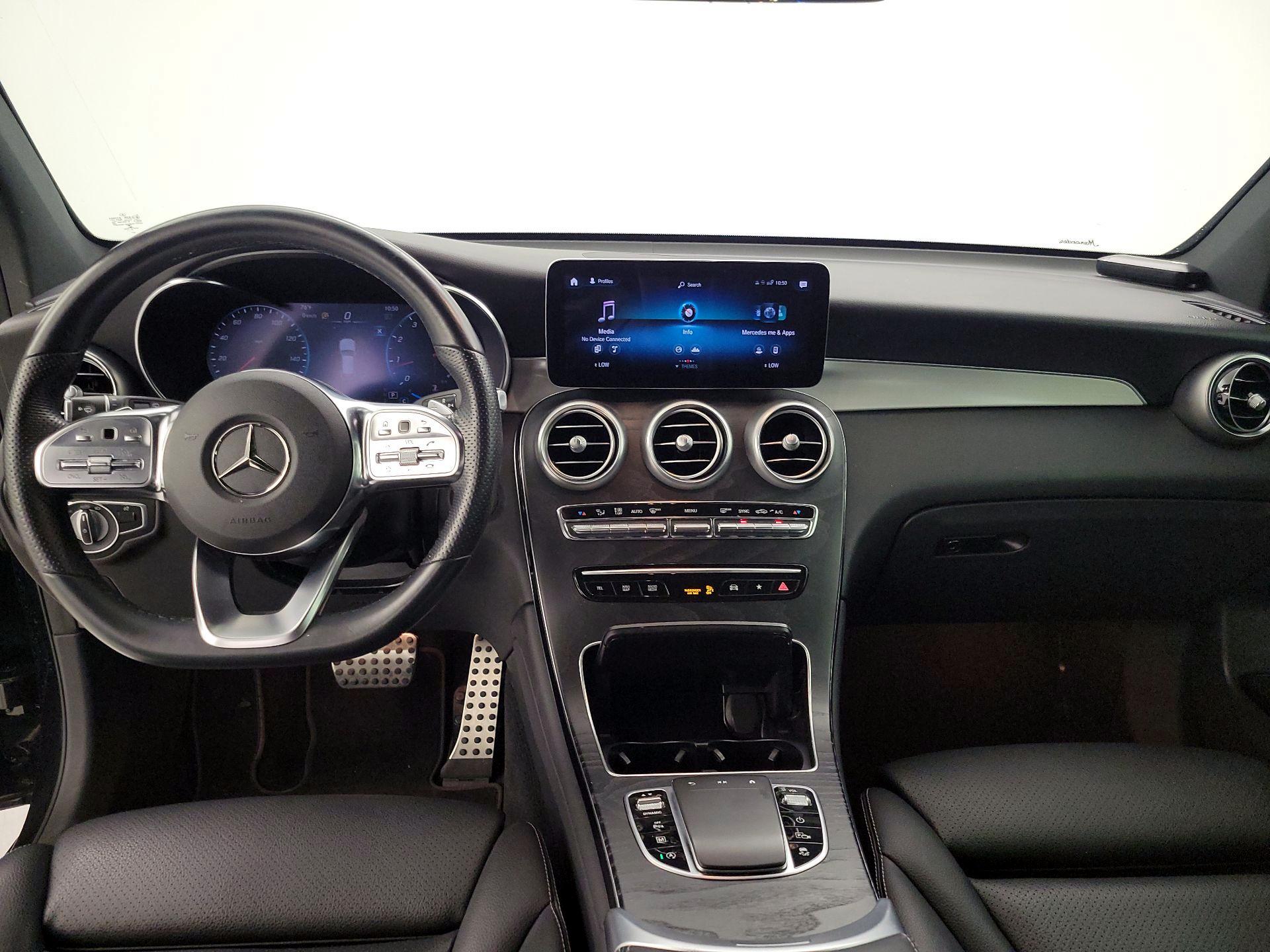 Thumbnail: 2022 Mercedes-Benz GLC - 9