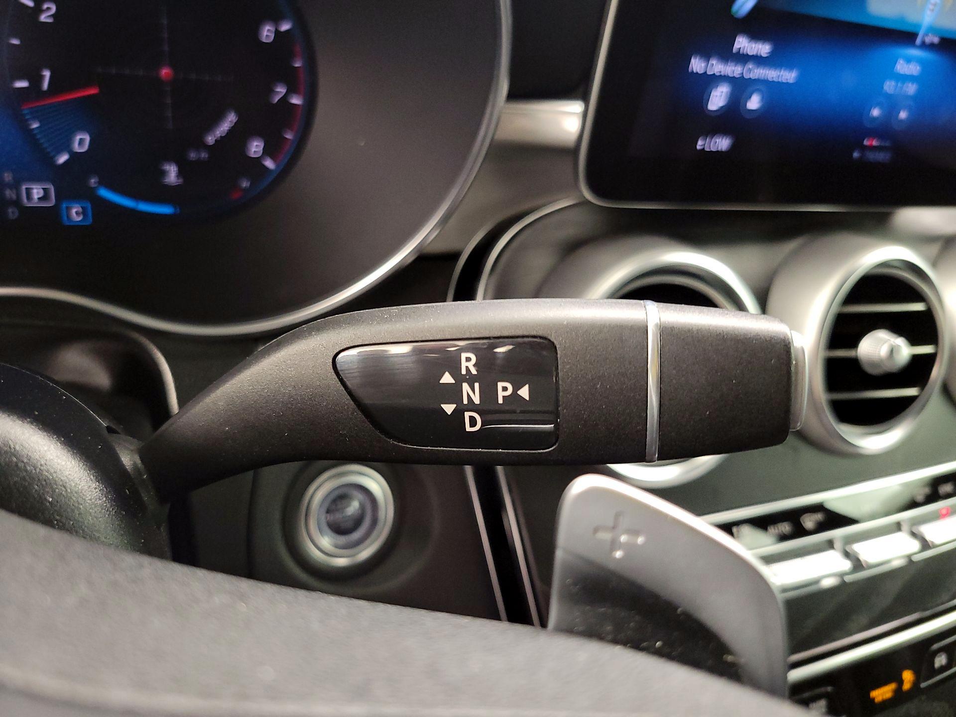 Thumbnail: 2022 Mercedes-Benz GLC - 17