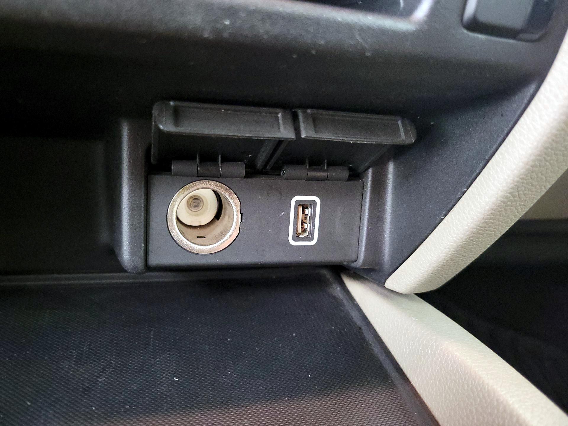 Thumbnail: 2019 Honda Pilot - 18