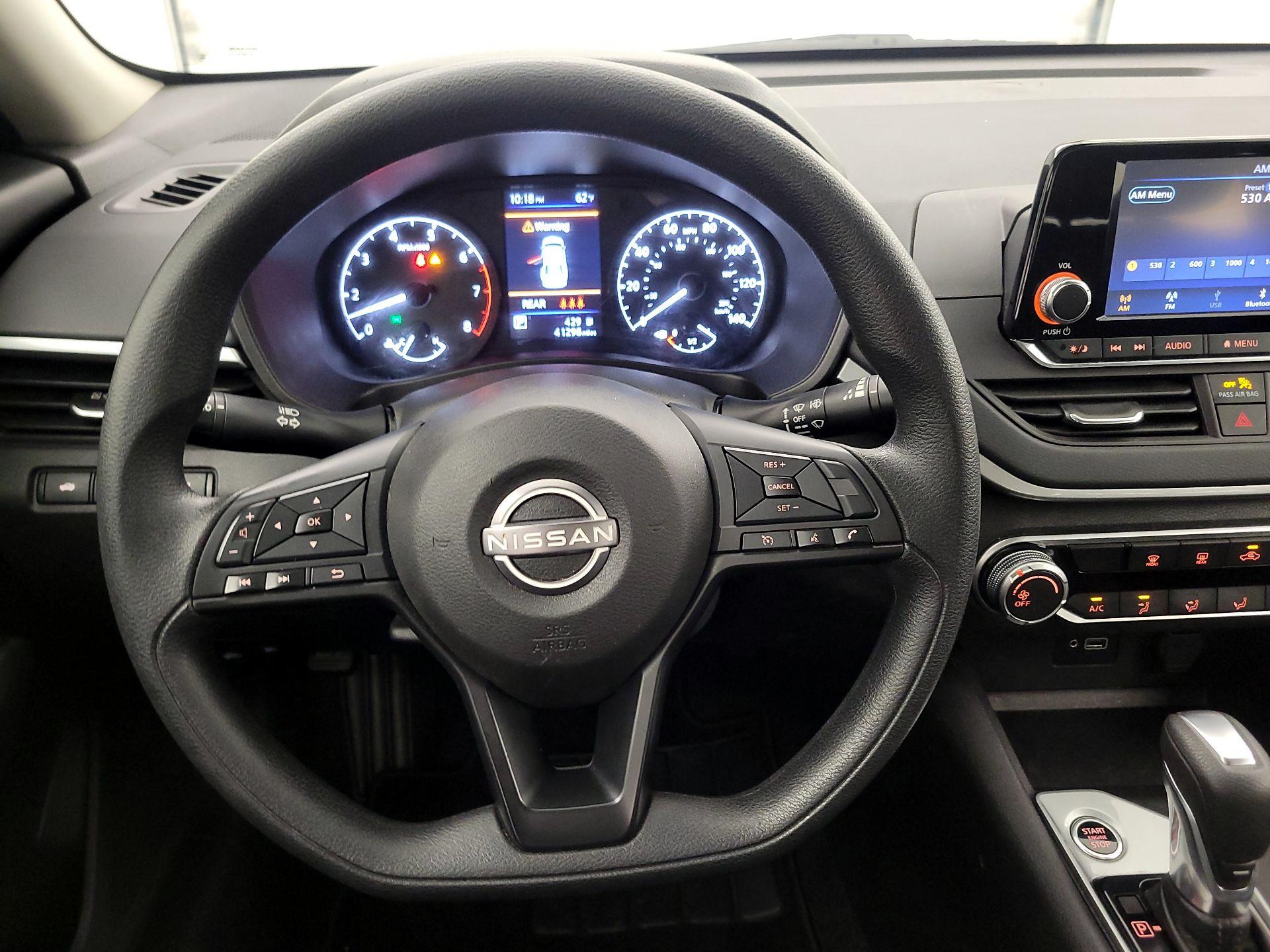 Thumbnail: 2023 Nissan Altima - 10