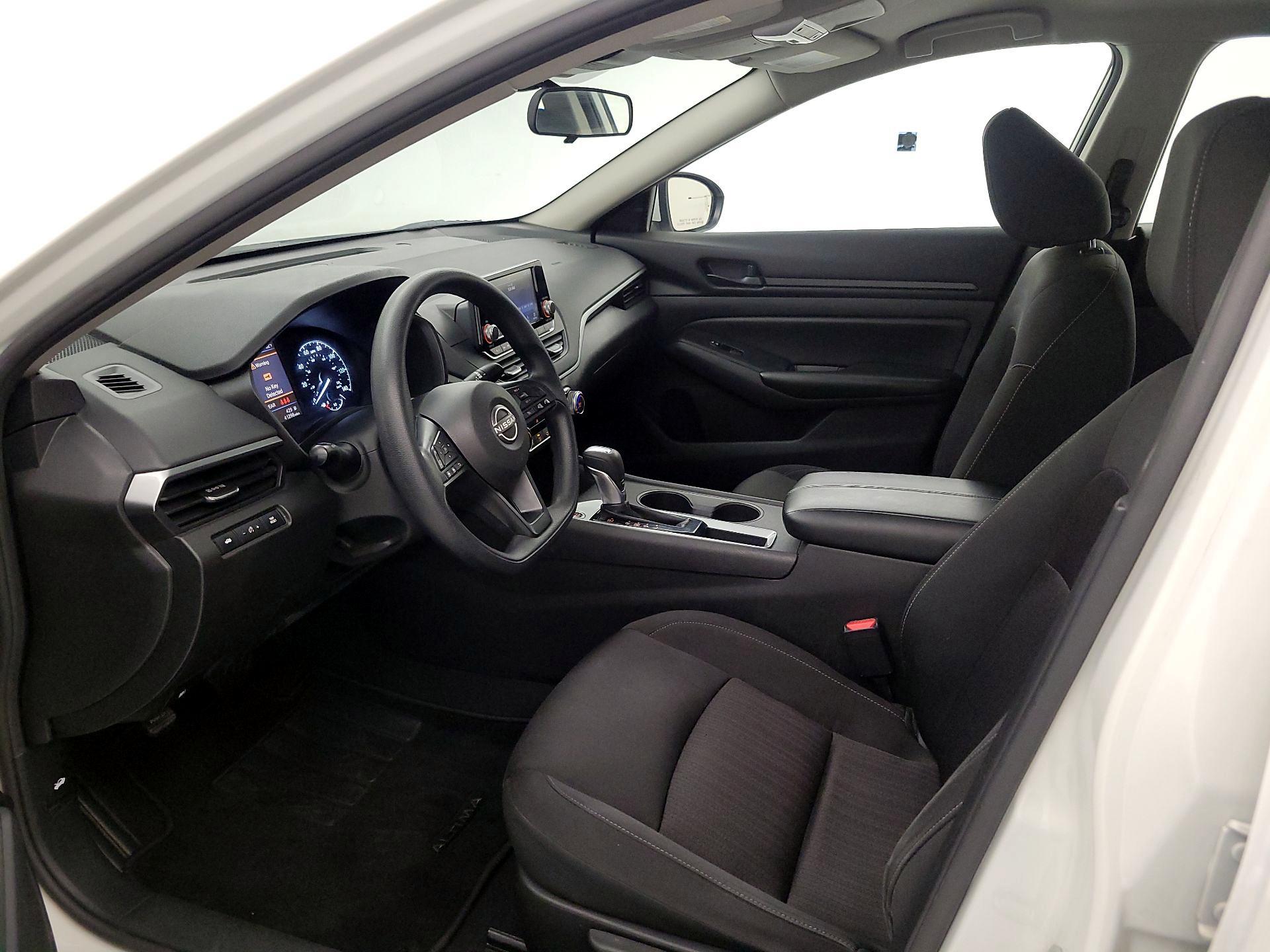 Thumbnail: 2023 Nissan Altima - 11