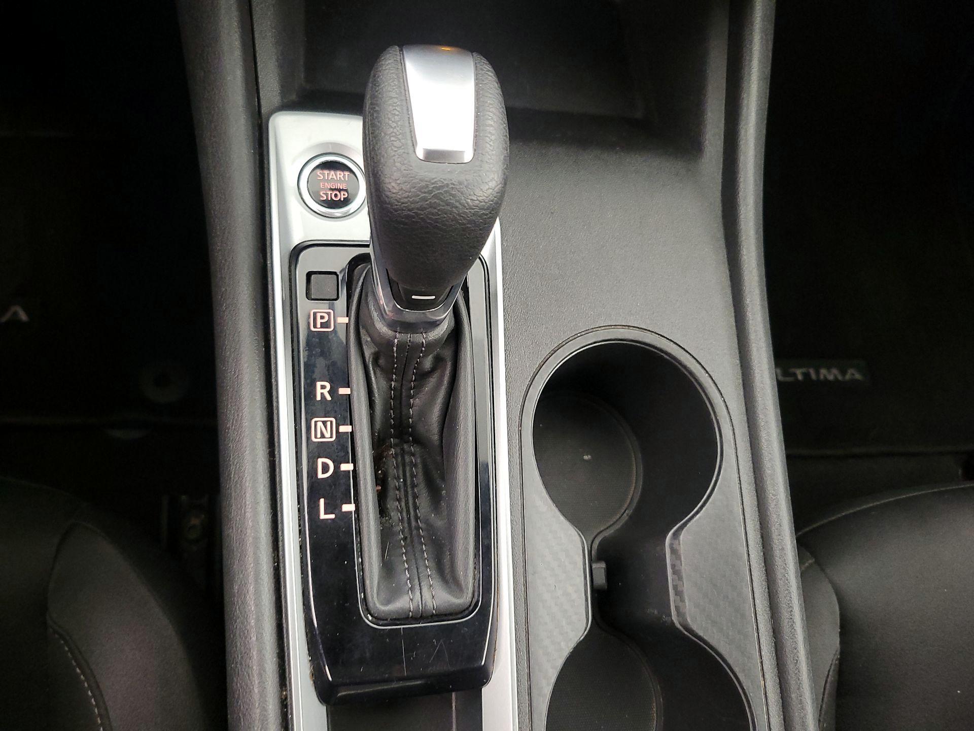 Thumbnail: 2023 Nissan Altima - 17