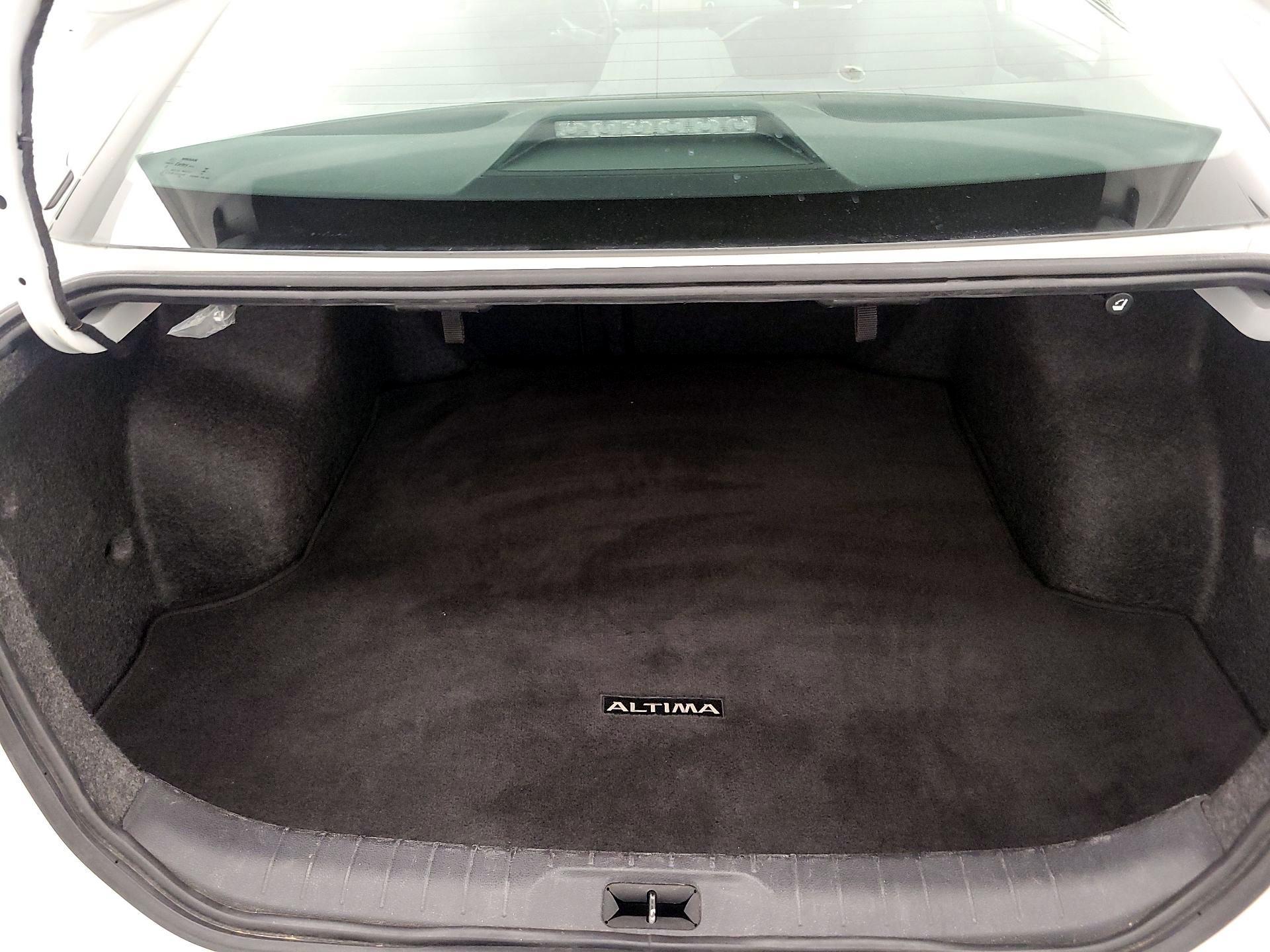 Thumbnail: 2023 Nissan Altima - 20