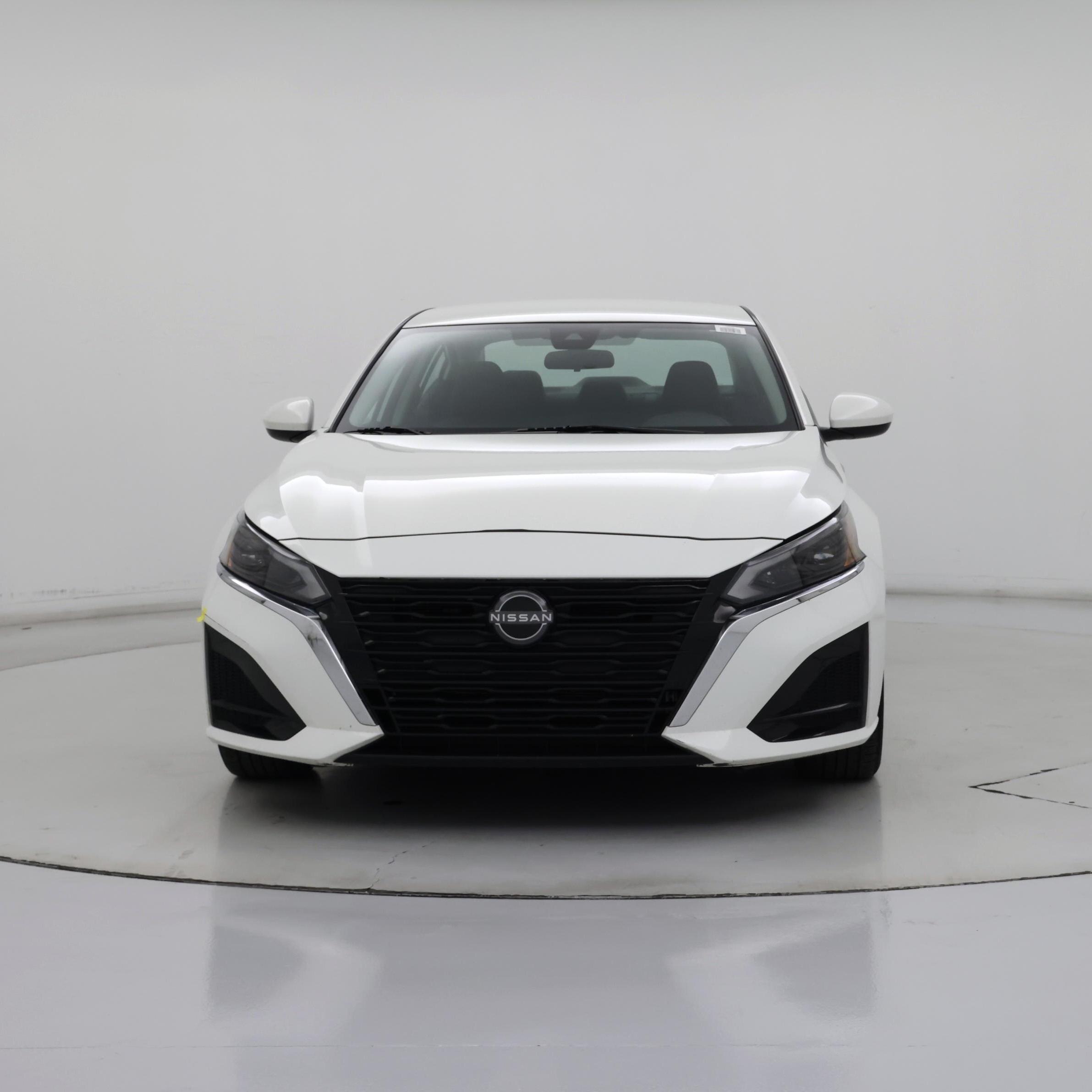 Thumbnail: 2023 Nissan Altima - 5