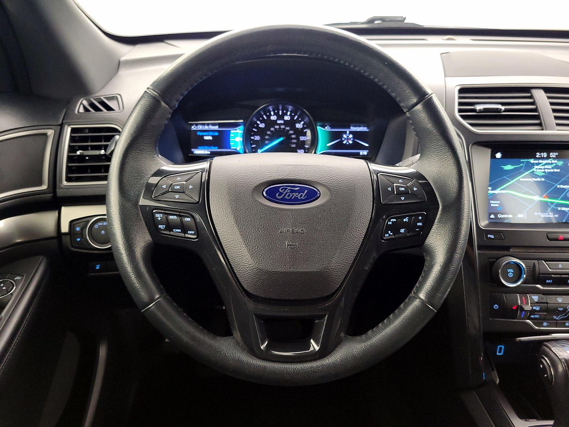 Thumbnail: 2018 Ford Explorer - 10