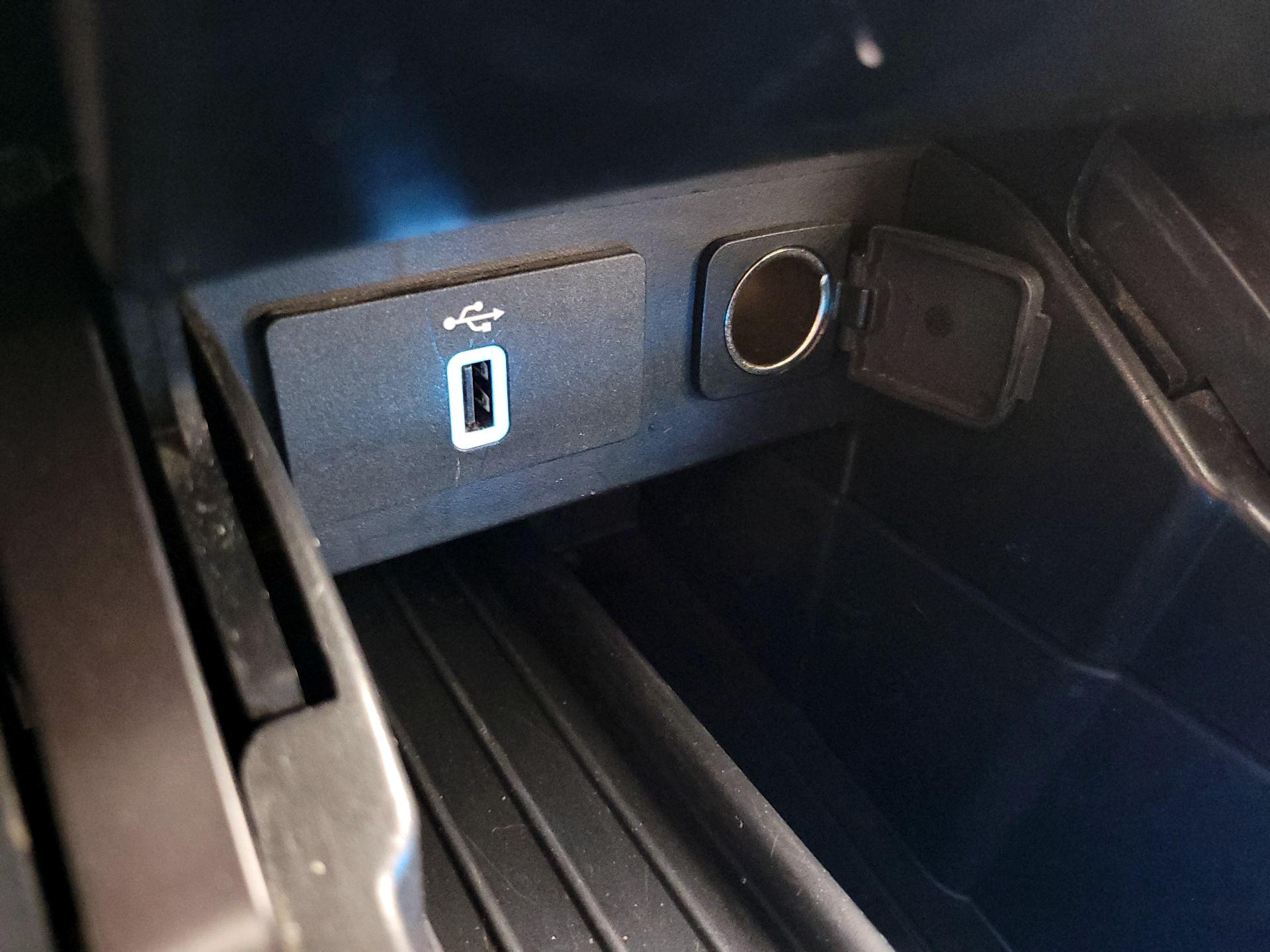 Thumbnail: 2018 Ford Explorer - 19