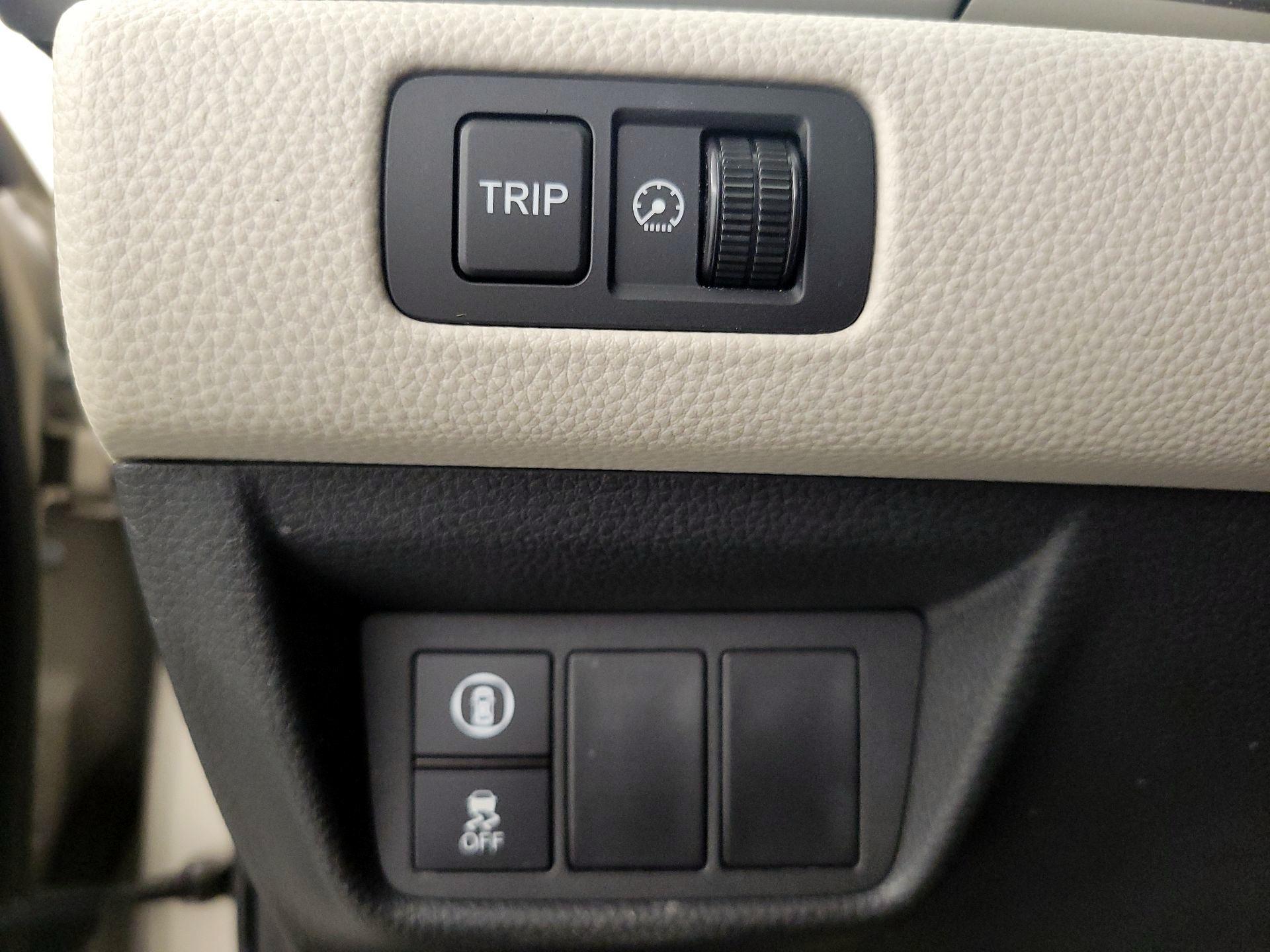 Thumbnail: 2020 Honda Accord - 13