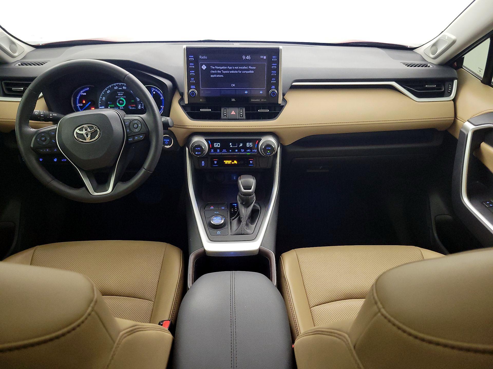 Thumbnail: 2022 Toyota RAV4 - 9