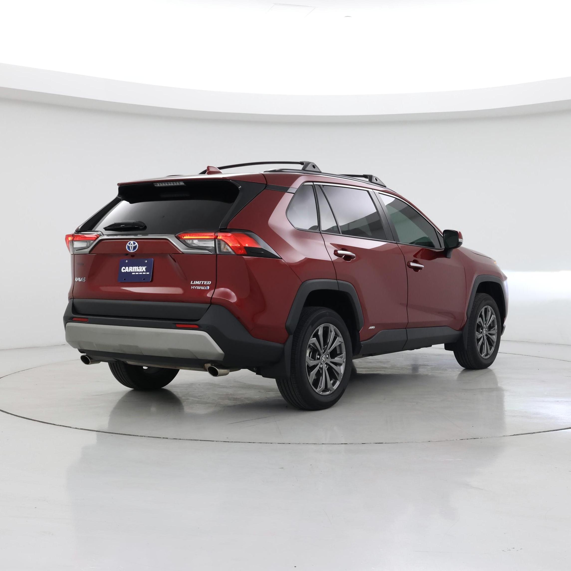 Thumbnail: 2022 Toyota RAV4 - 8