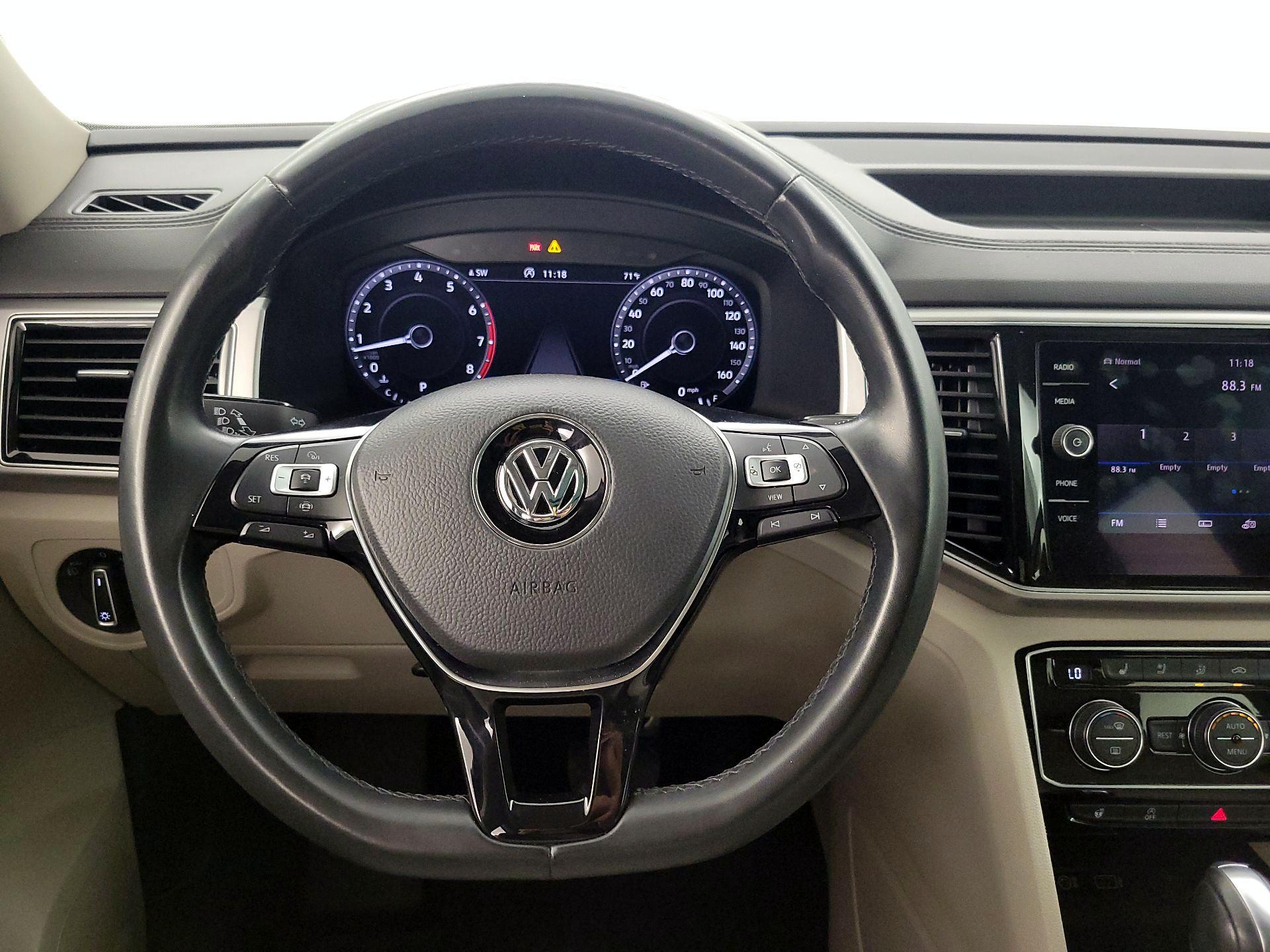 Thumbnail: 2019 Volkswagen Atlas - 10
