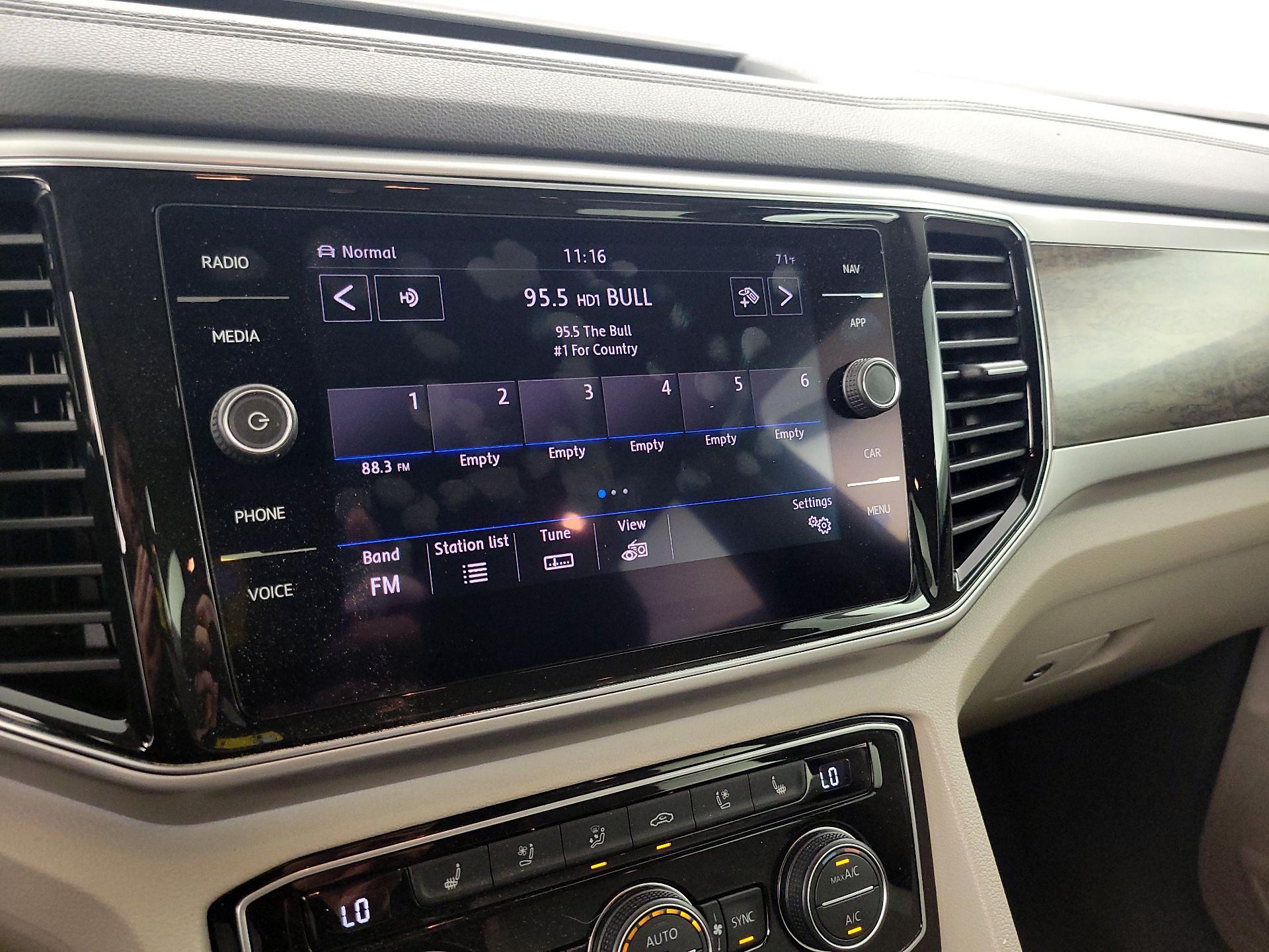 Thumbnail: 2019 Volkswagen Atlas - 15