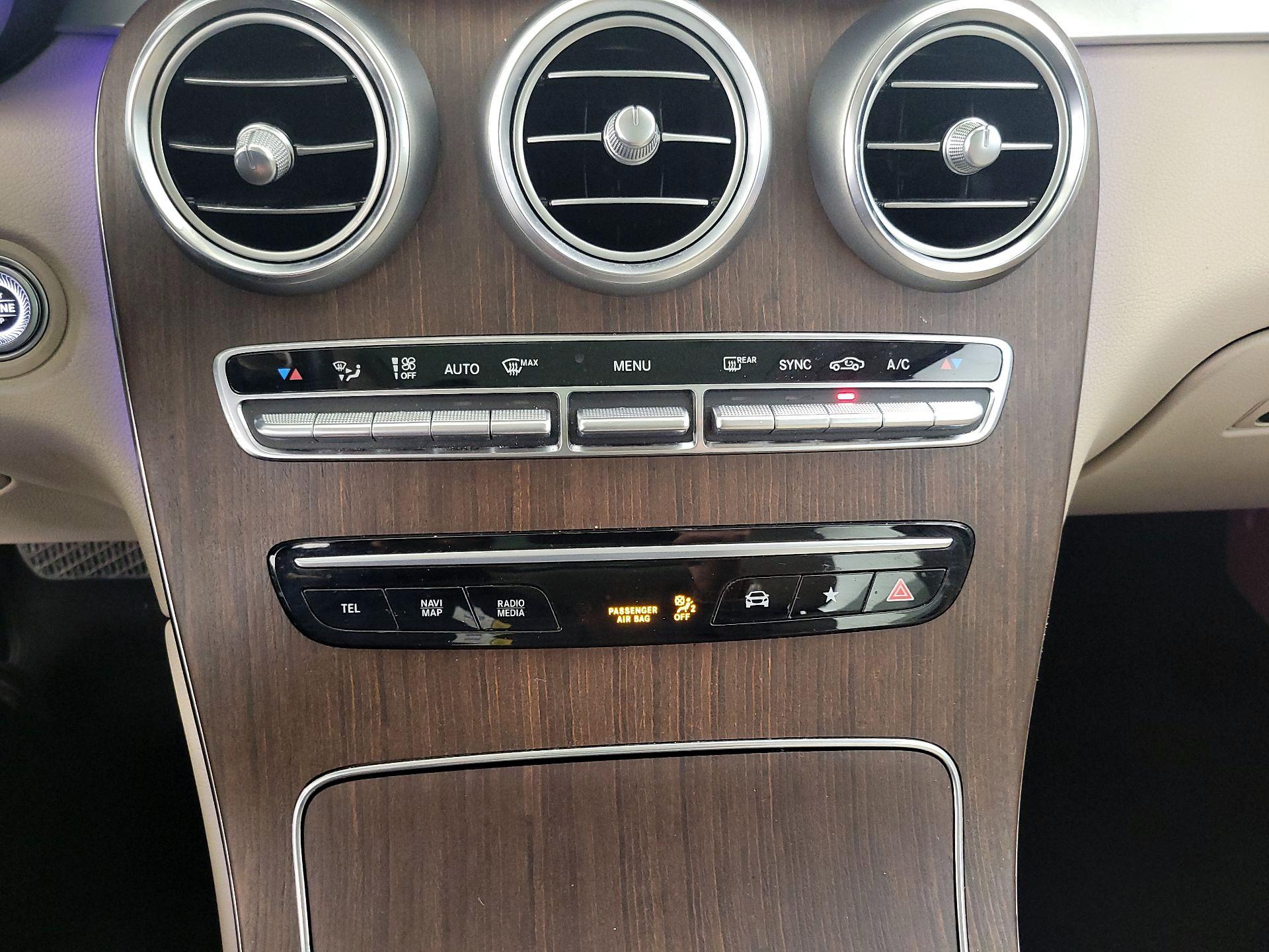 Thumbnail: 2020 Mercedes-Benz GLC - 17