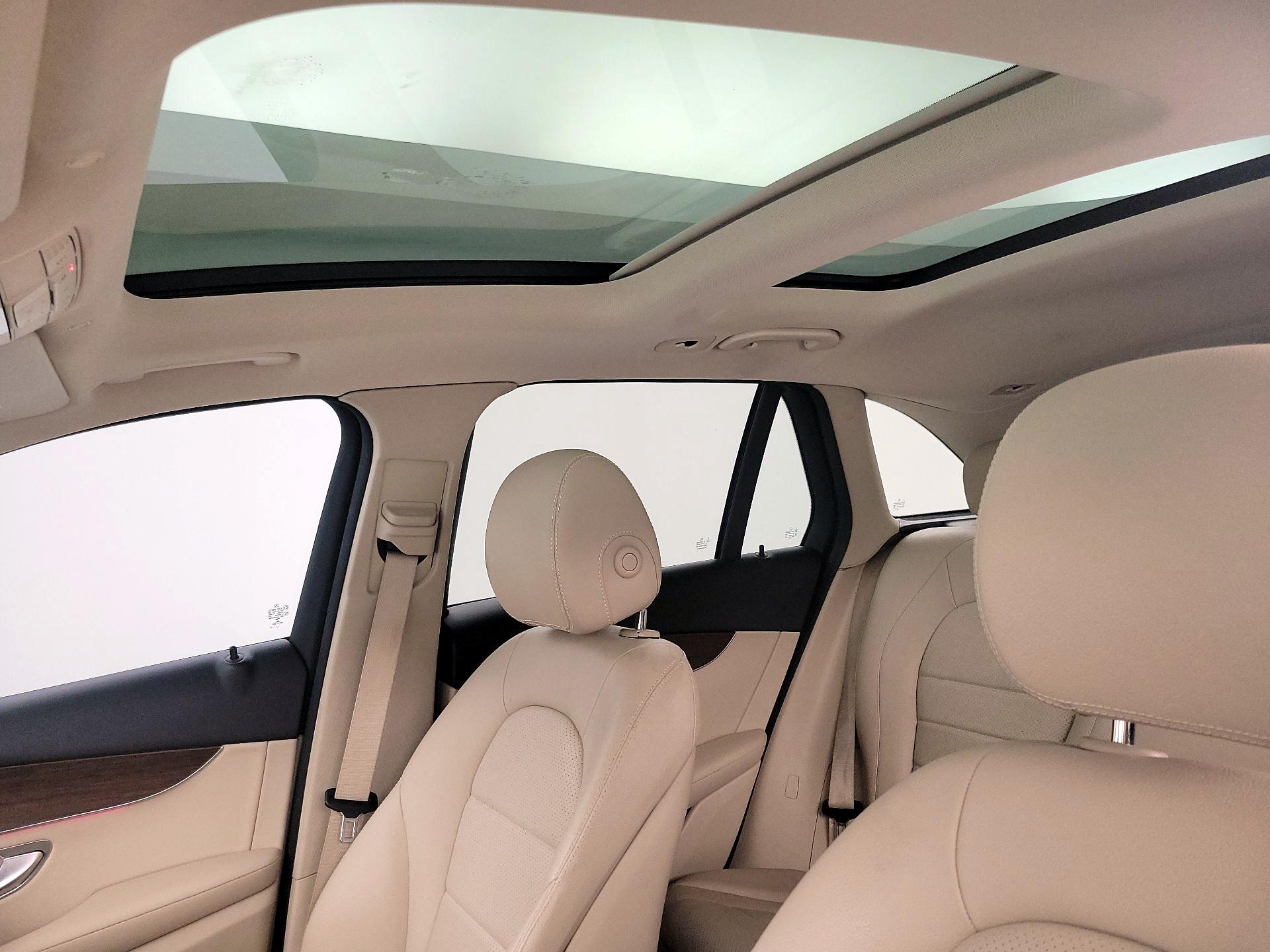 Thumbnail: 2020 Mercedes-Benz GLC - 20